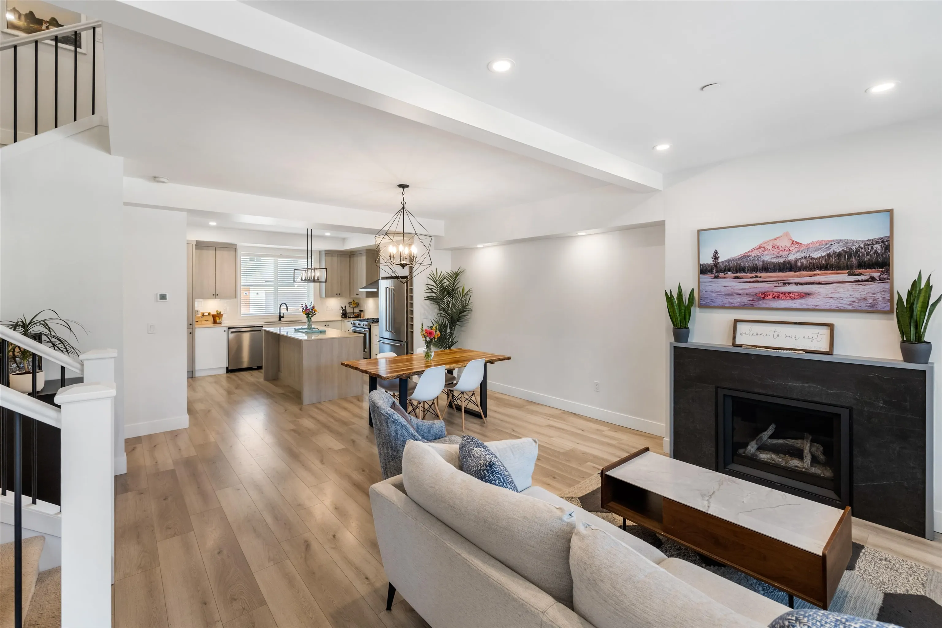 19 46211 Promontory Road