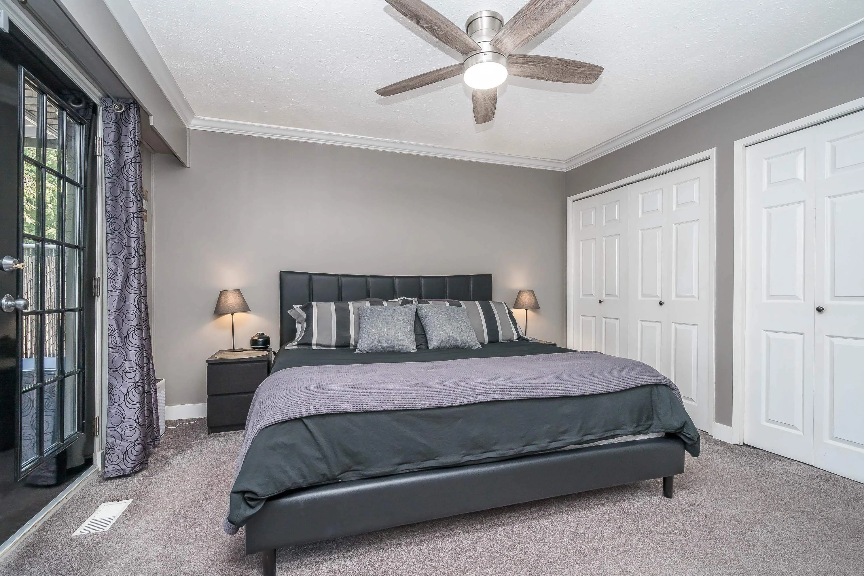 8261 Dogwood Street