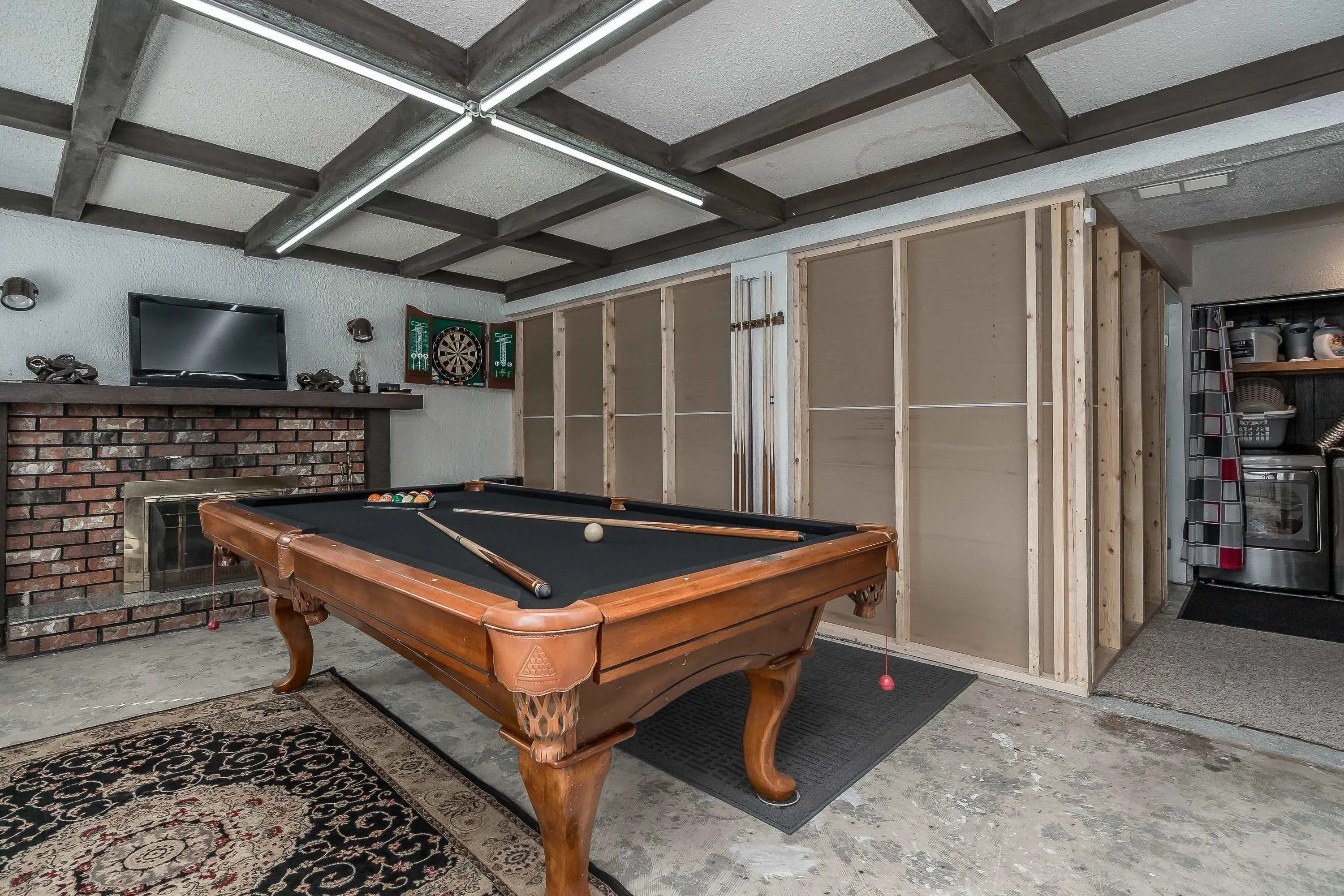 8261 Dogwood Street