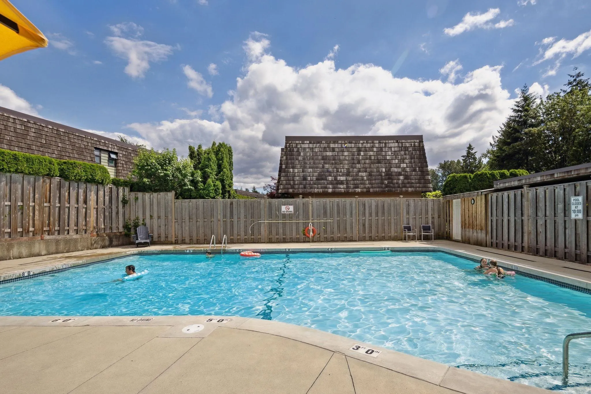 1142 Premier Street