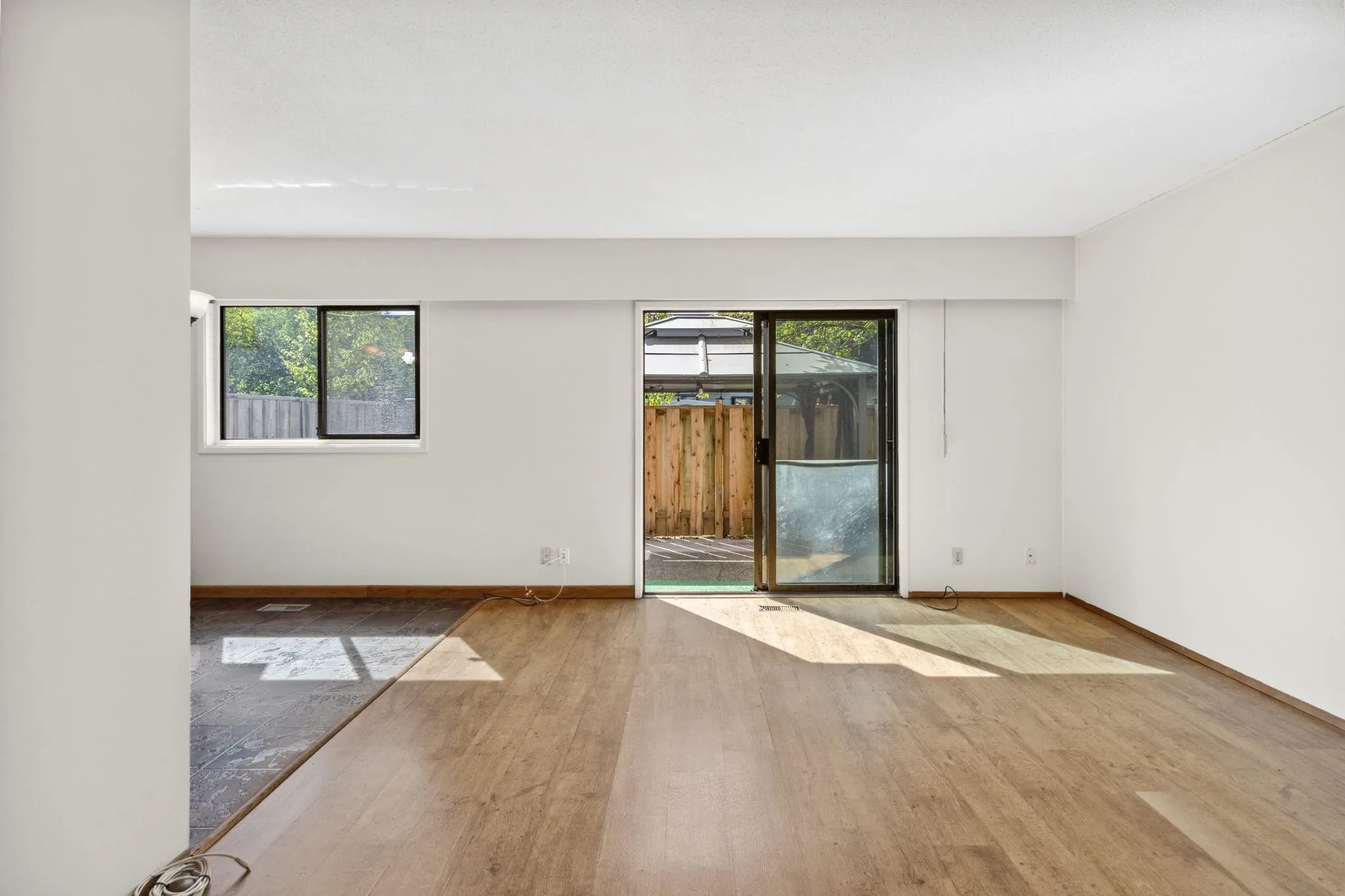 1142 Premier Street