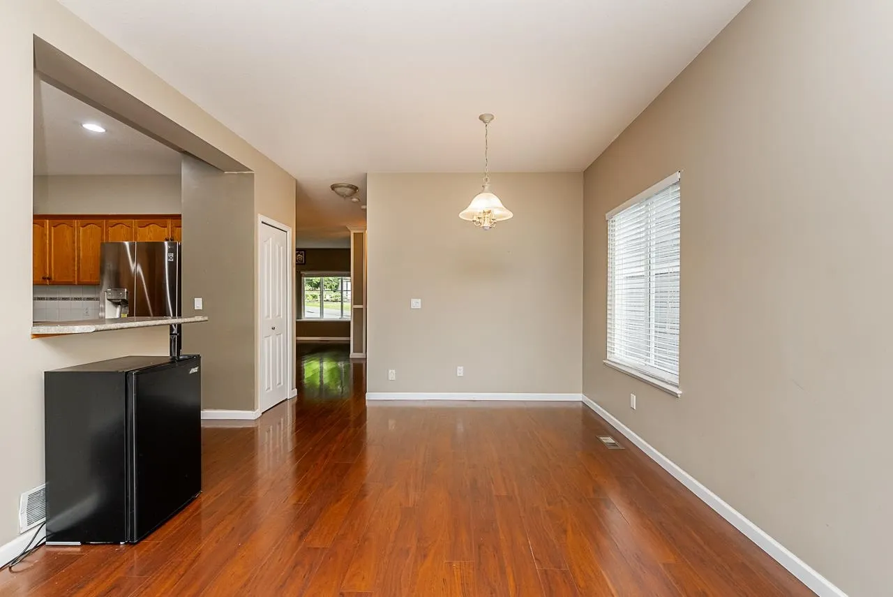 4389 Atwood Crescent