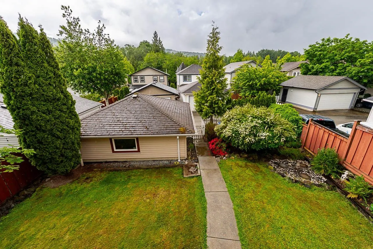 4389 Atwood Crescent
