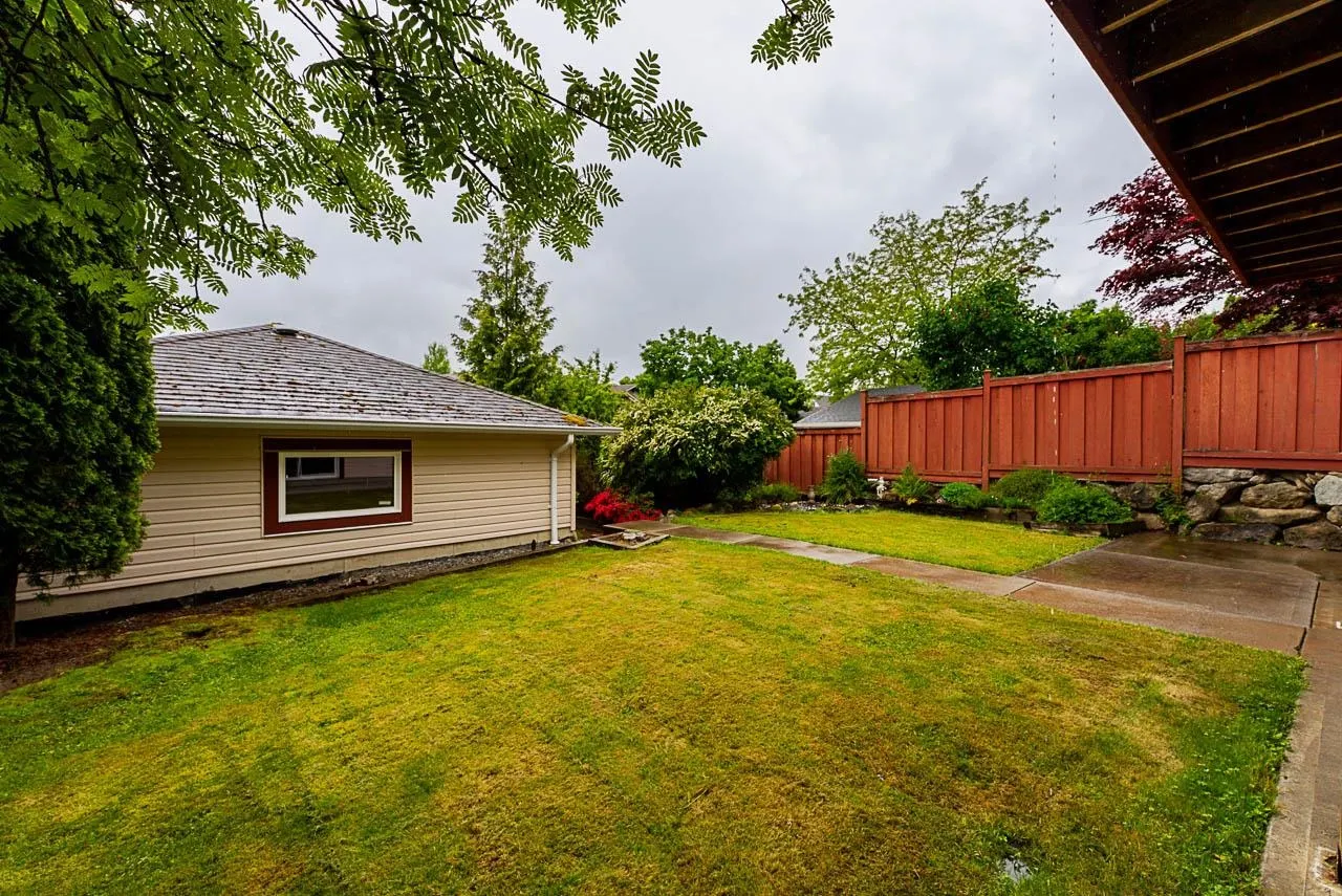 4389 Atwood Crescent