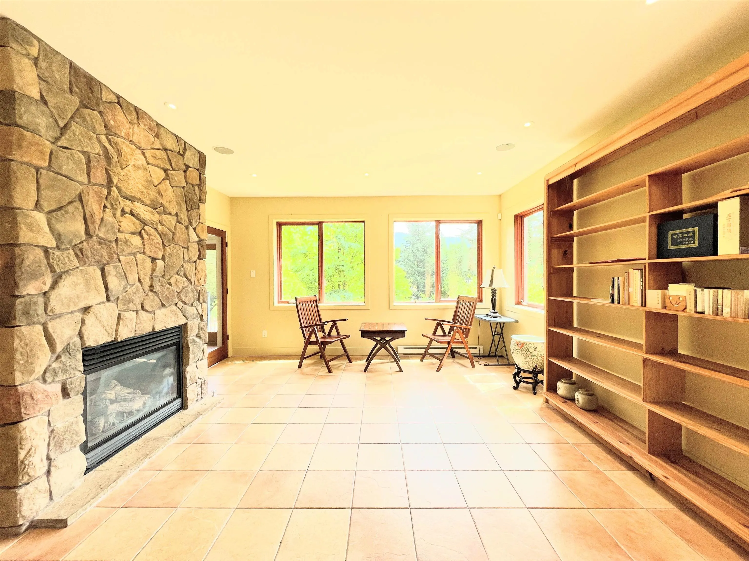 2923 Fern Drive