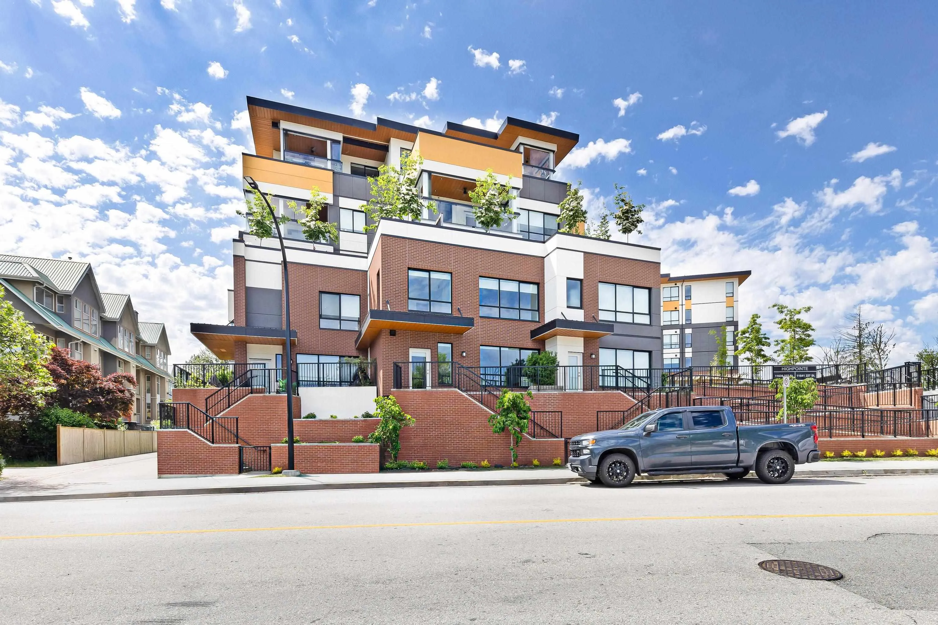 505 11639 227 Street