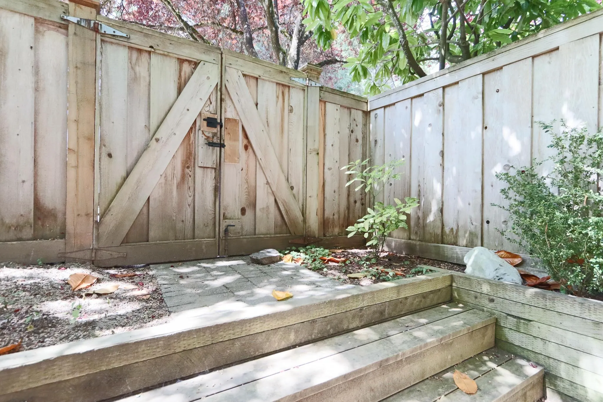 2xxx W 14th Avenue