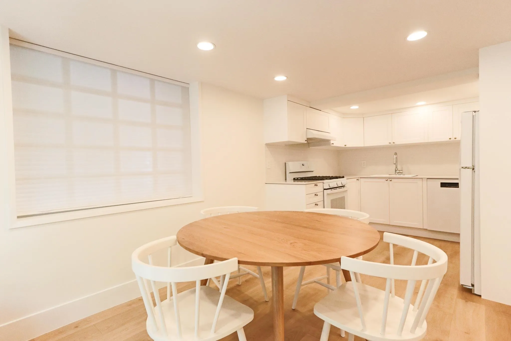 2xxx W 14th Avenue
