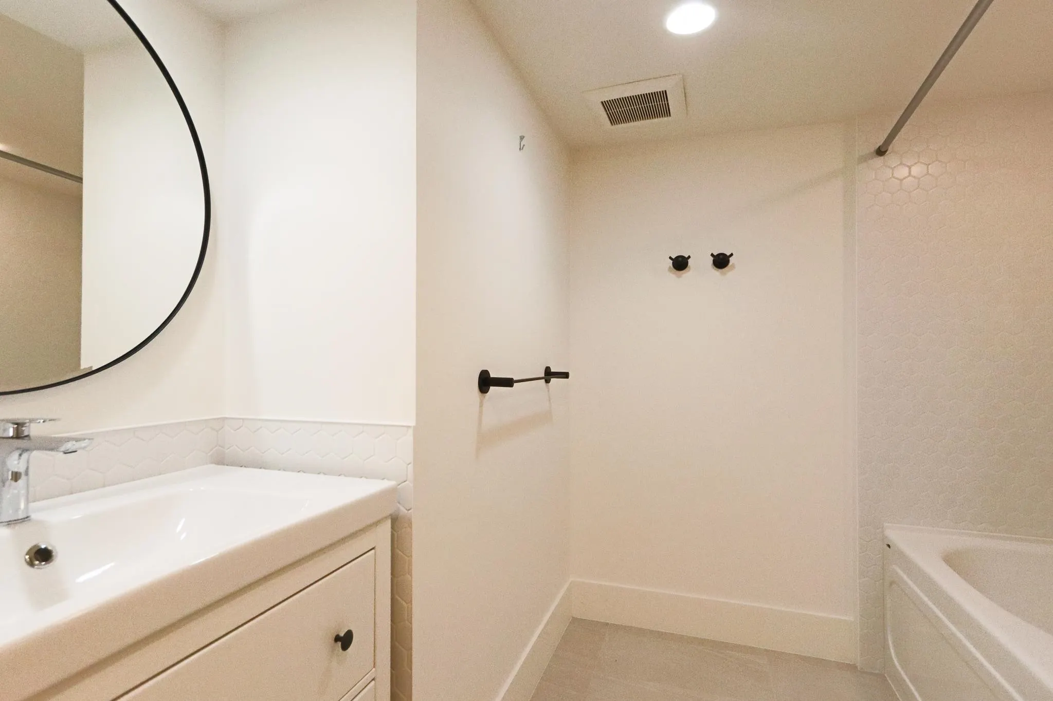 2xxx W 14th Avenue