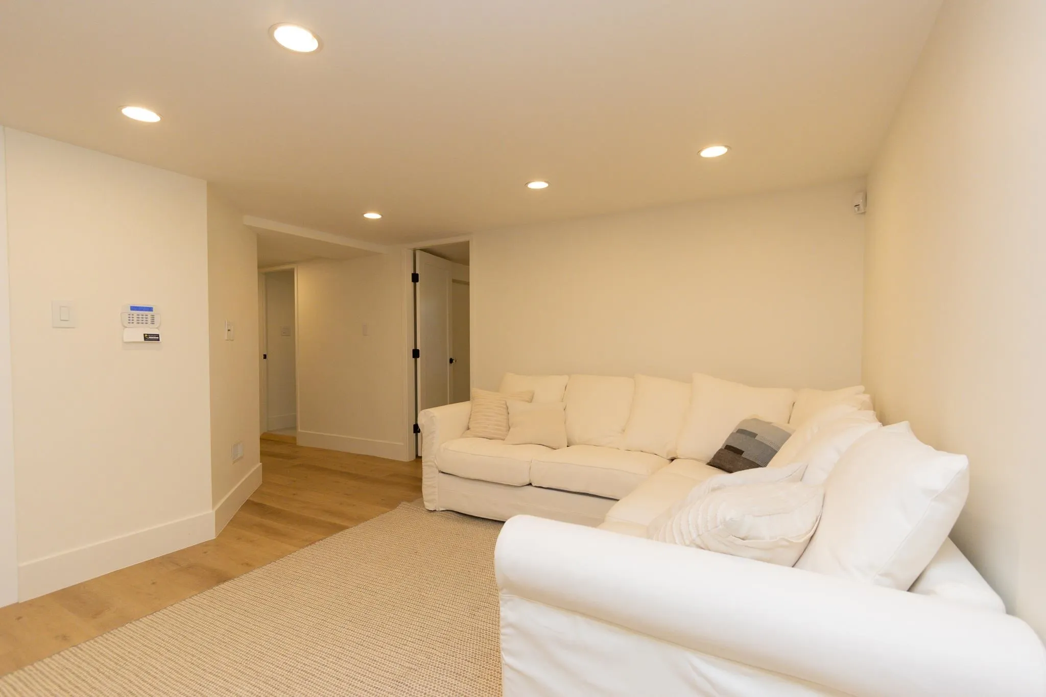 2xxx W 14th Avenue