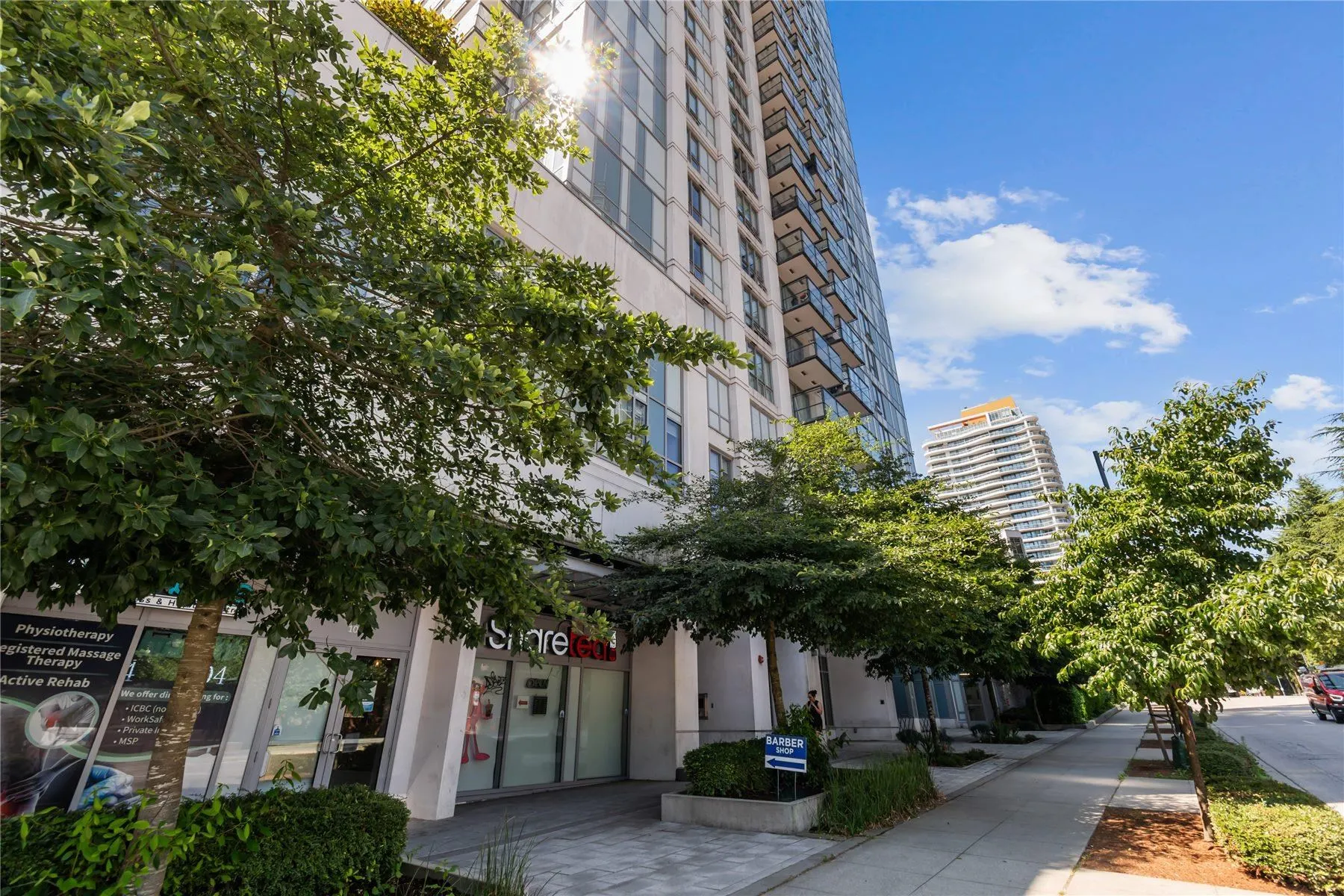 708 13398 104 Avenue