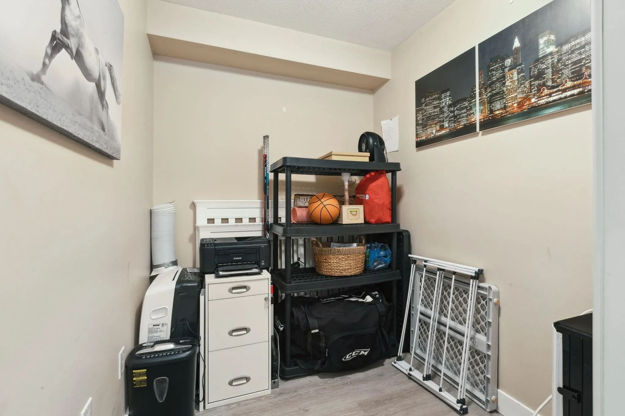 310 160 Shoreline Circle