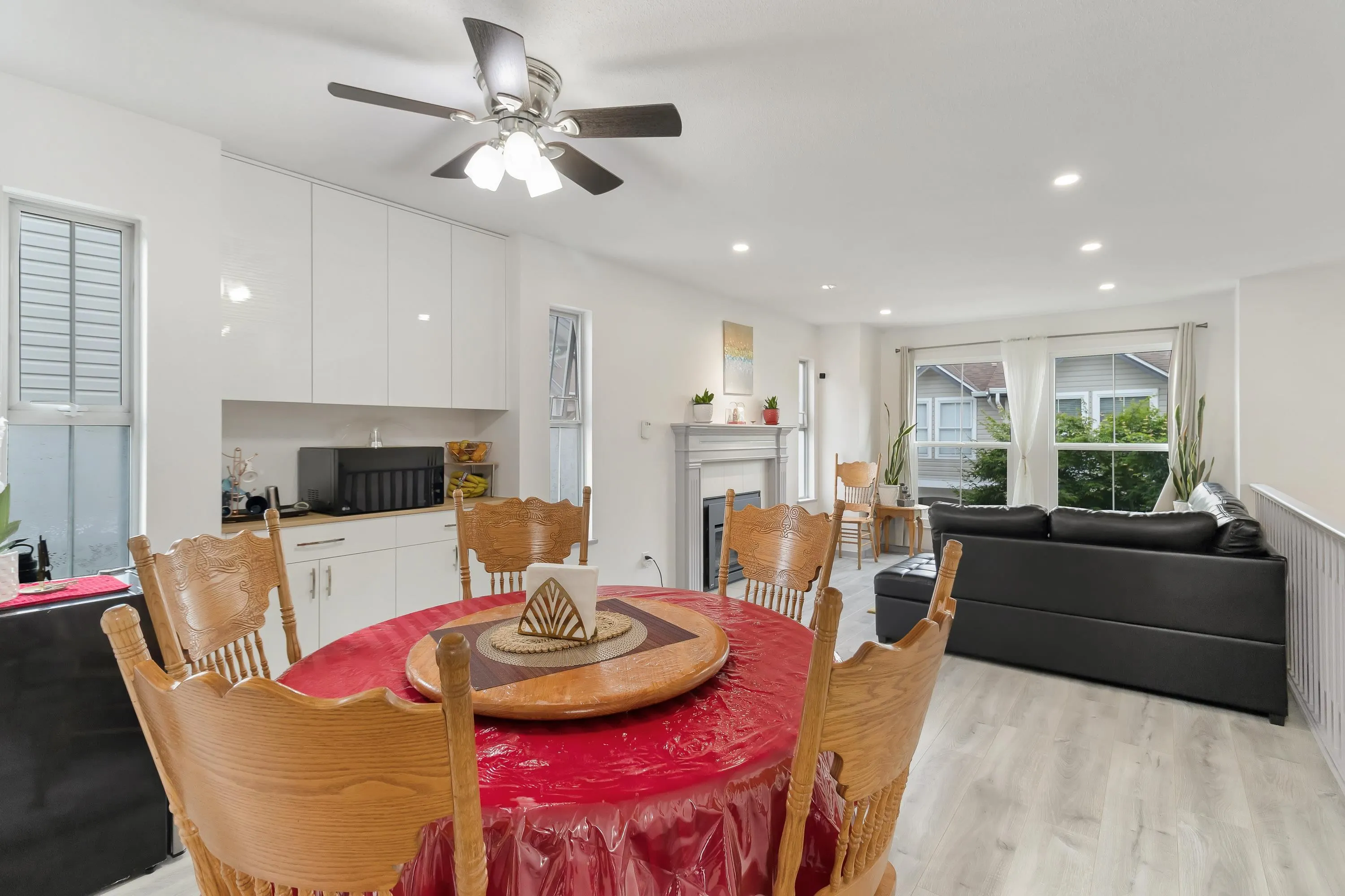32 8716 Walnut Grove Drive