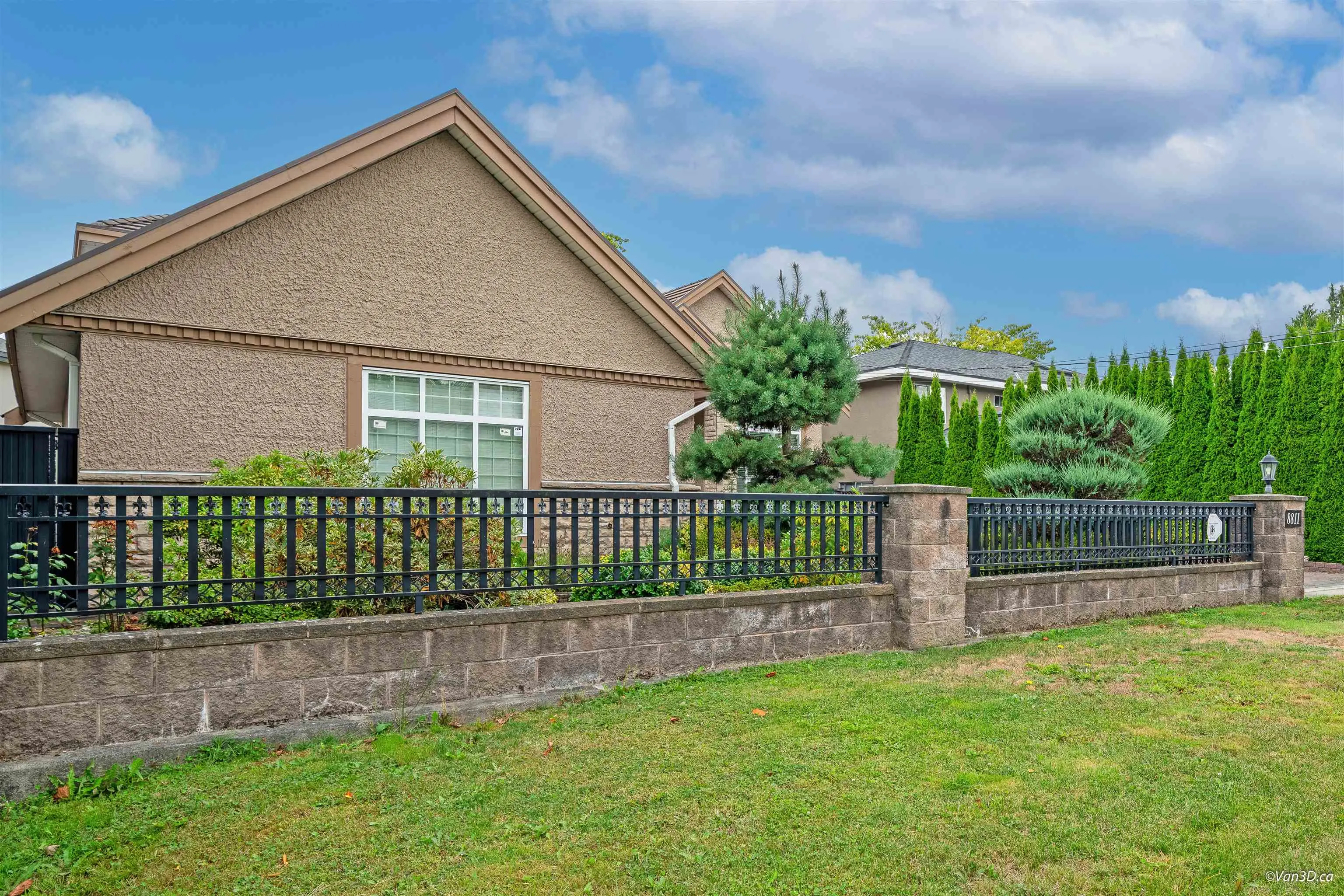 8811 Minler Road