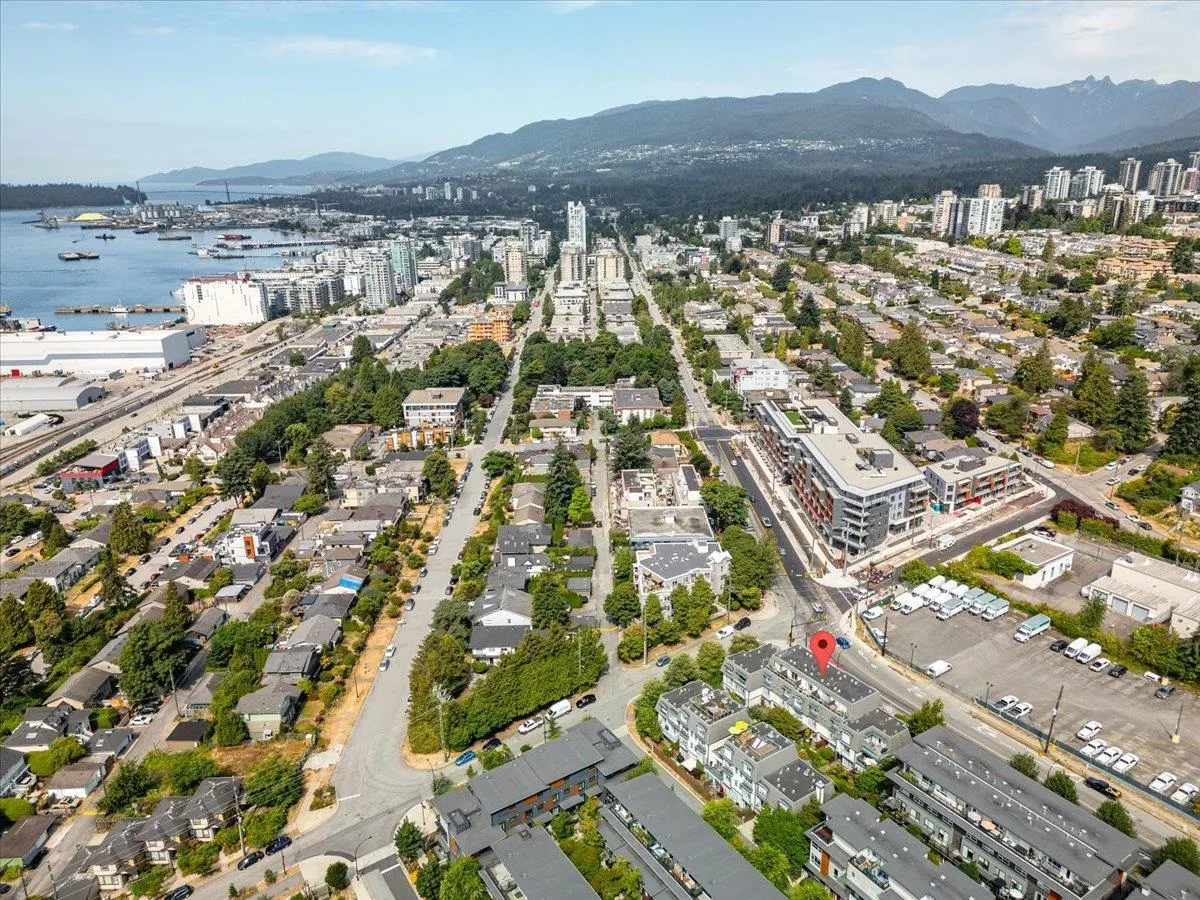 12 288 St. Davids Avenue