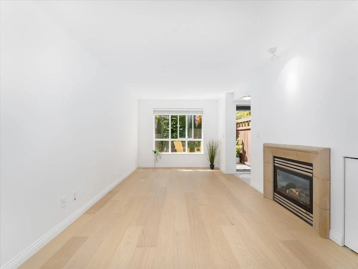 12 288 St. Davids Avenue