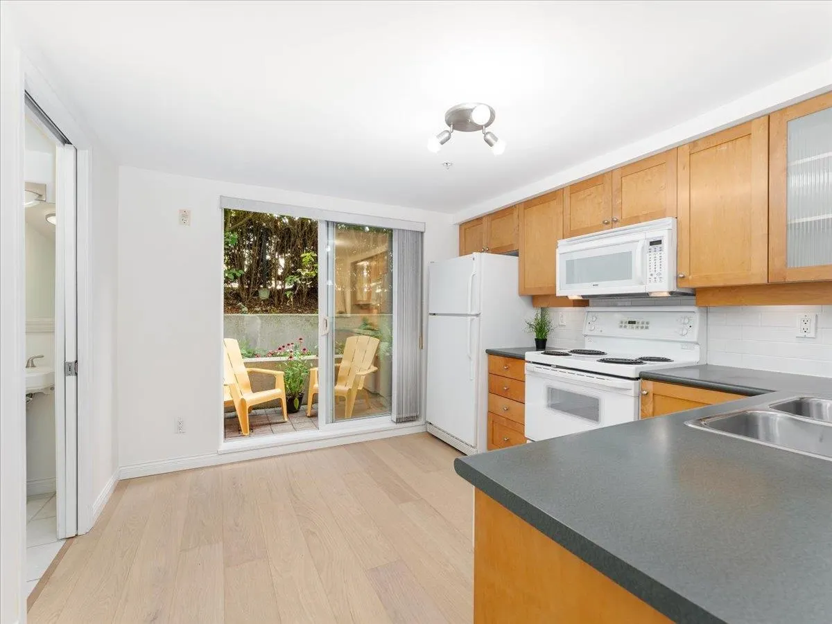 12 288 St. Davids Avenue