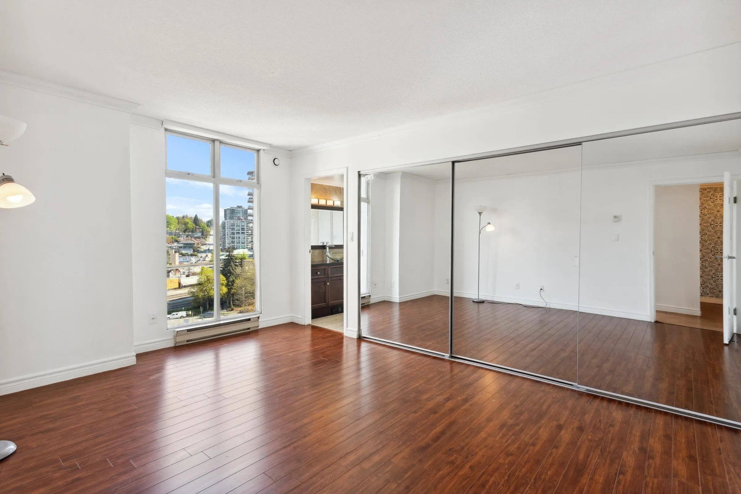 801 8 Laguna Court