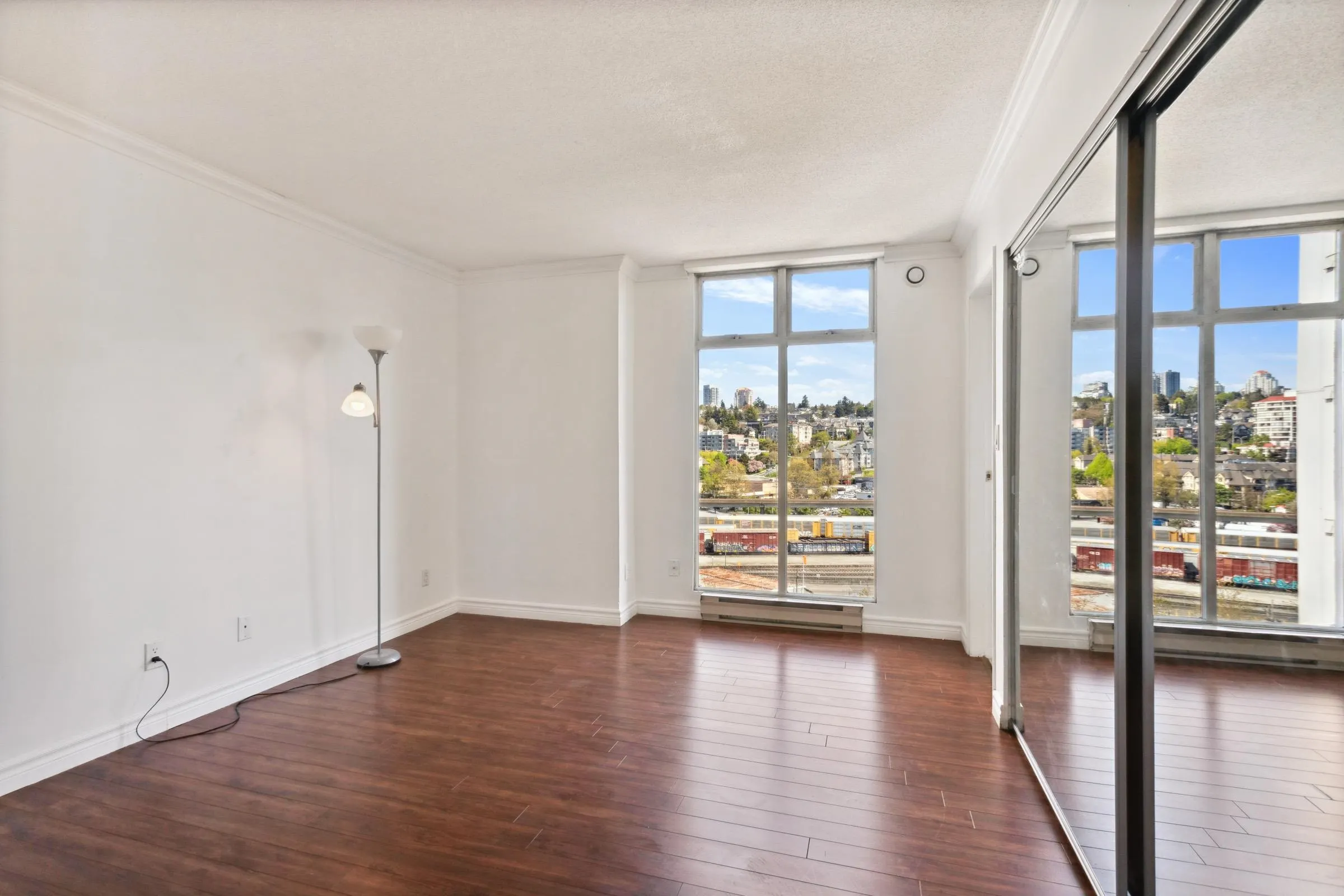 801 8 Laguna Court