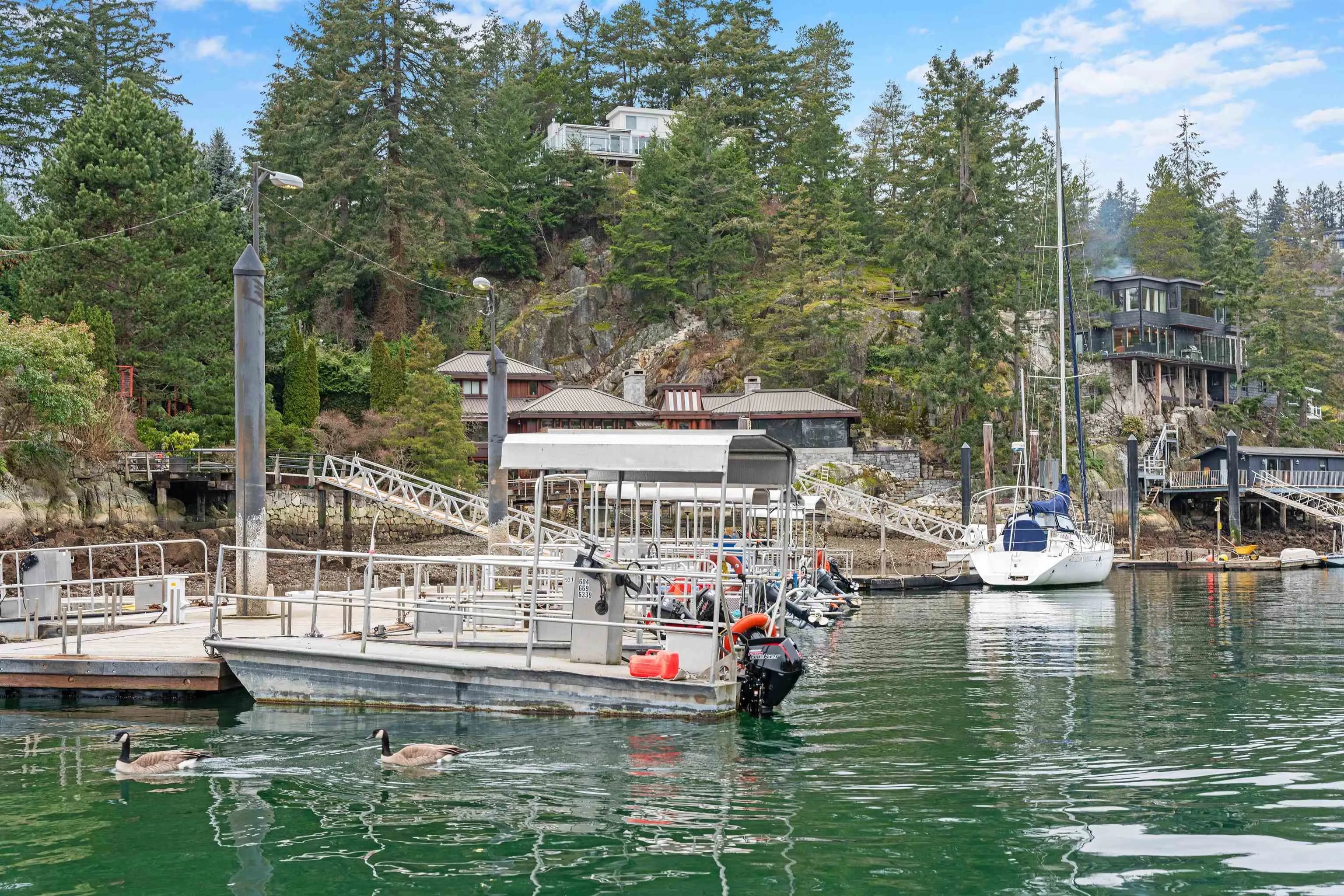 5851 Eagle Island