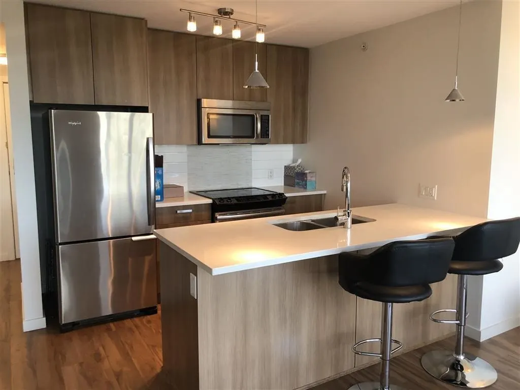 907 13325 102a Avenue