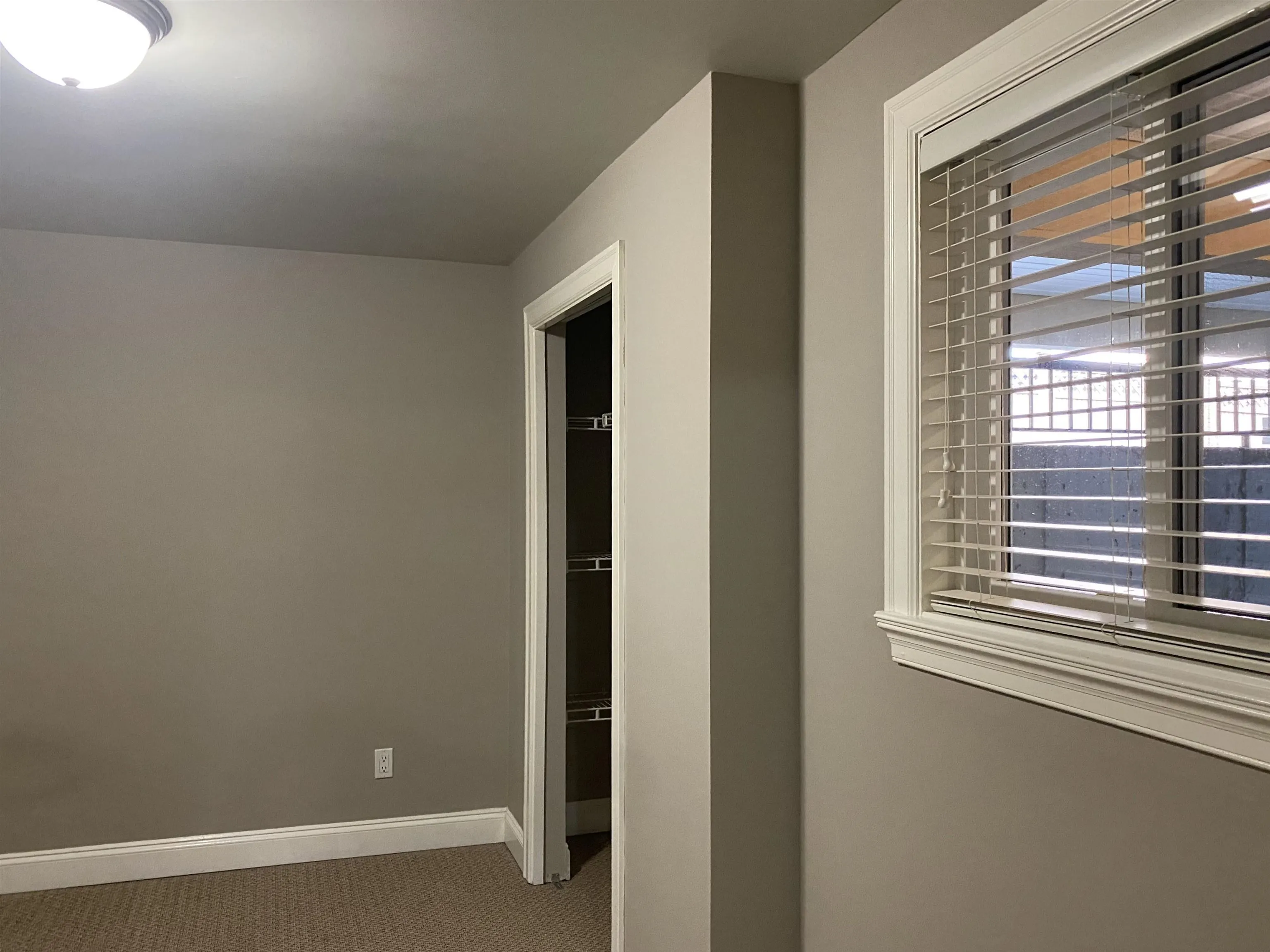 2 Bed Suite 14611 111a Avenue