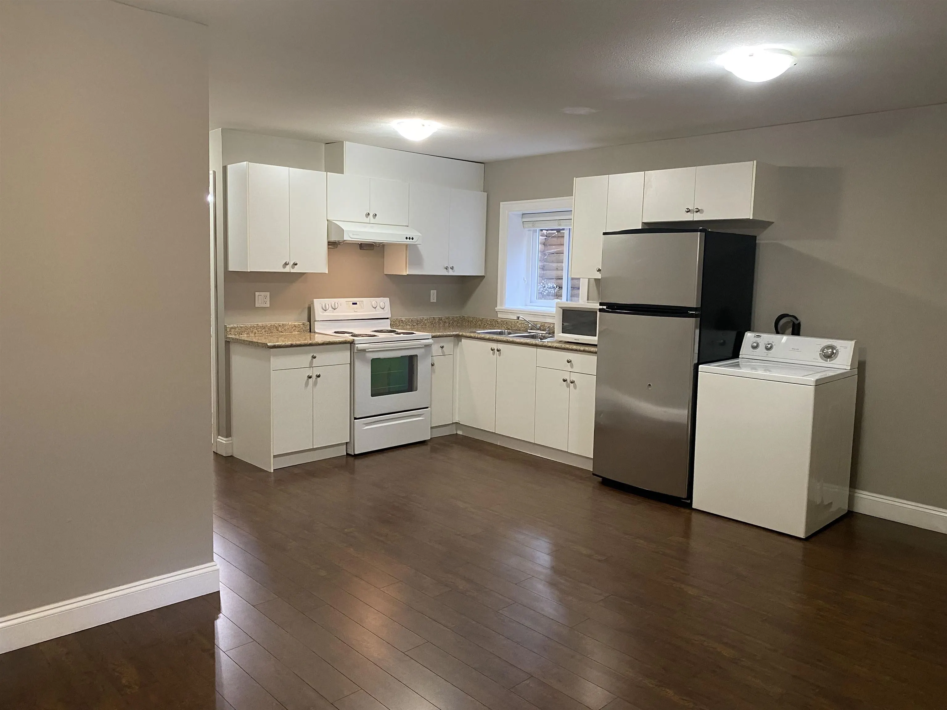 2 Bed Suite 14611 111a Avenue