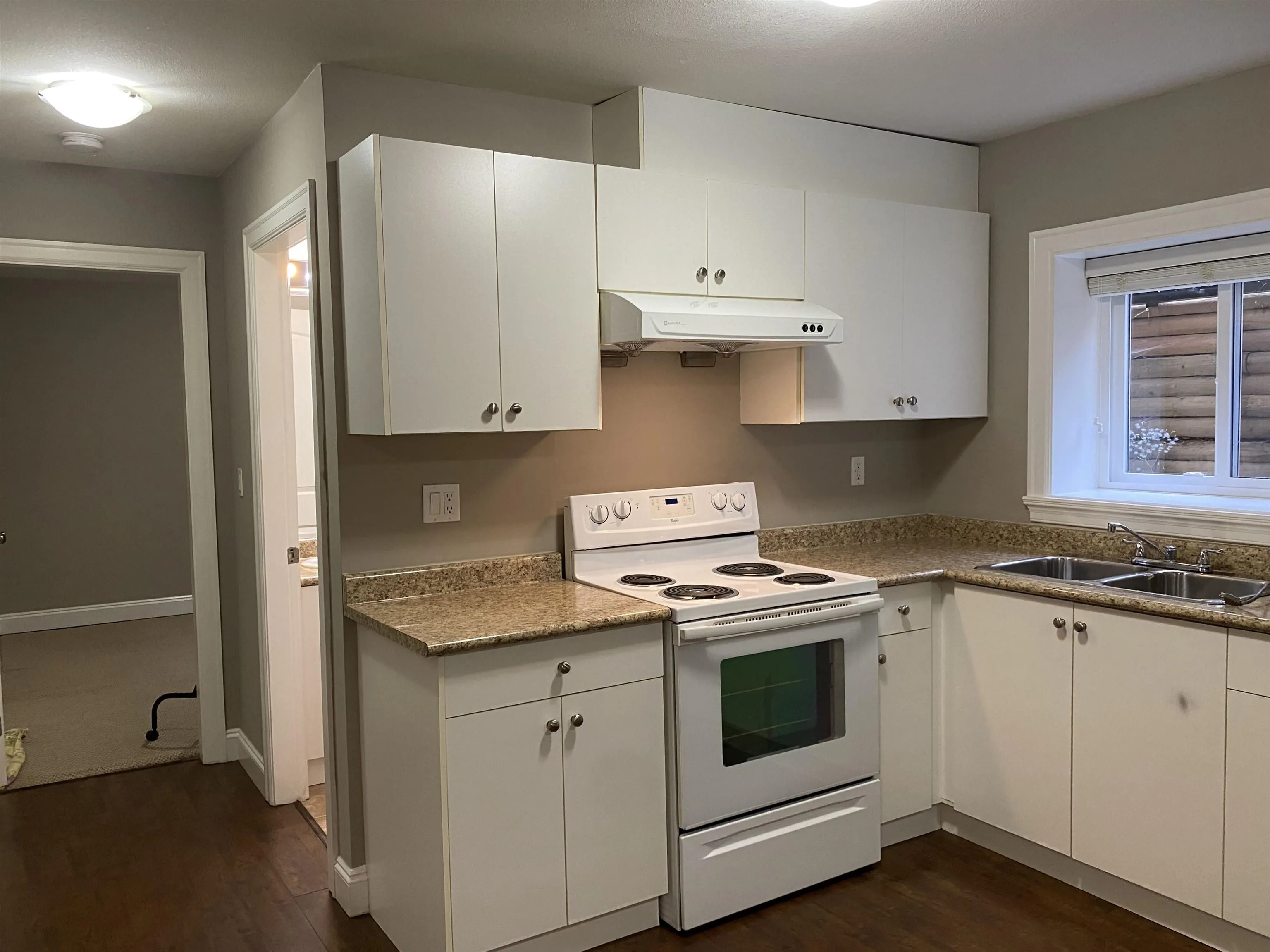 2 Bed Suite 14611 111a Avenue