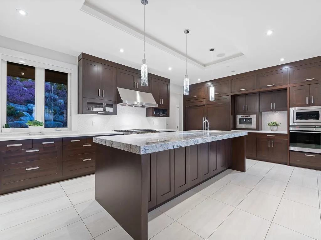 1355 Whitby Road