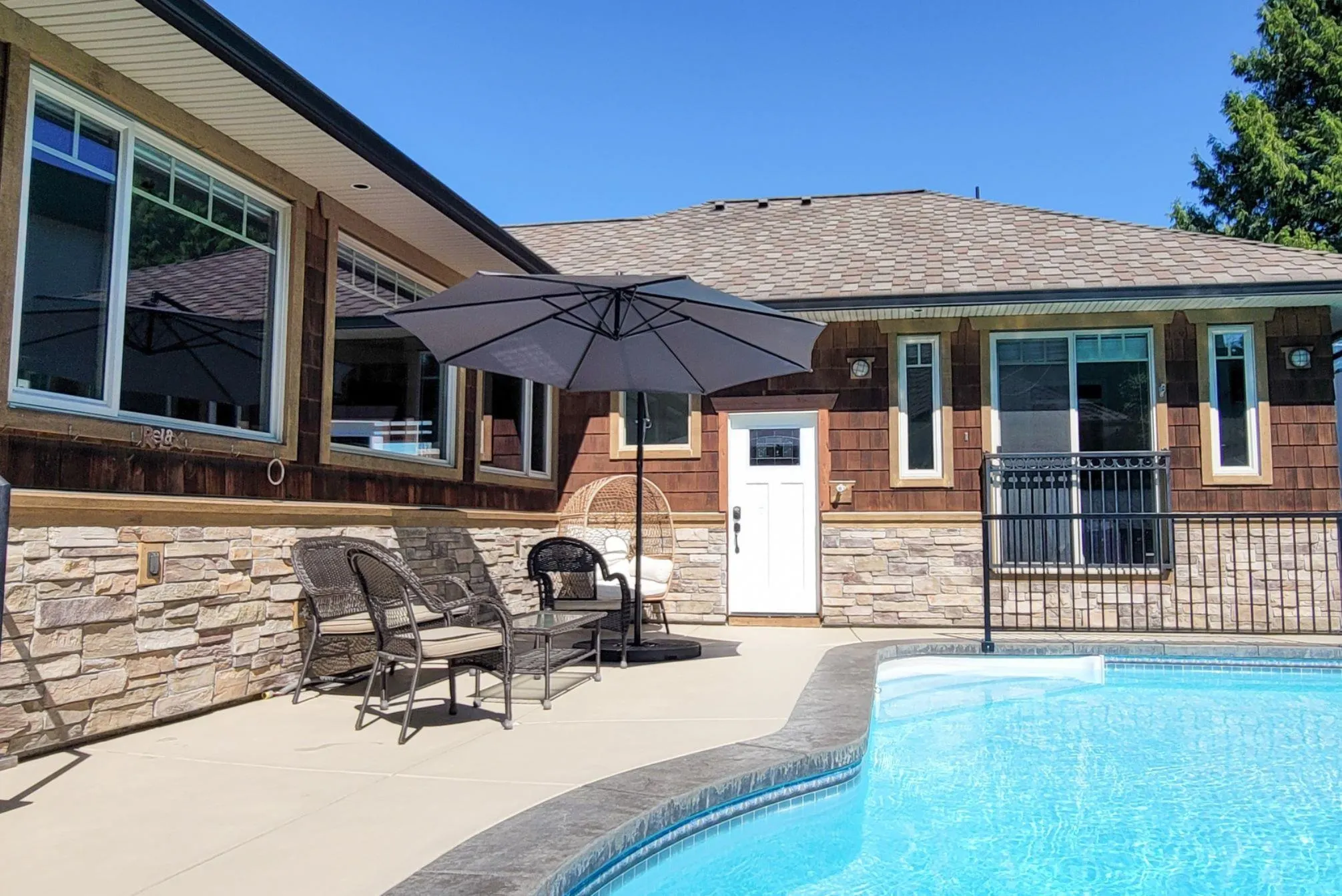 1247 Stayte Road