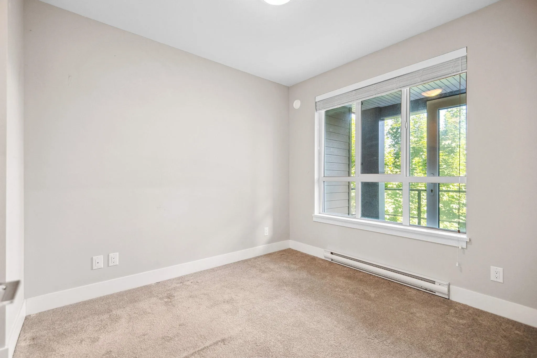 315 4690 Hawk Lane