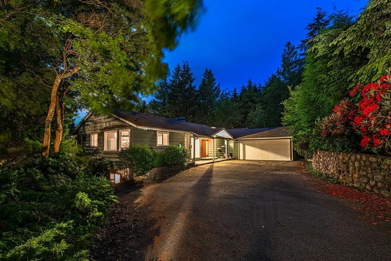 1130 Groveland Court