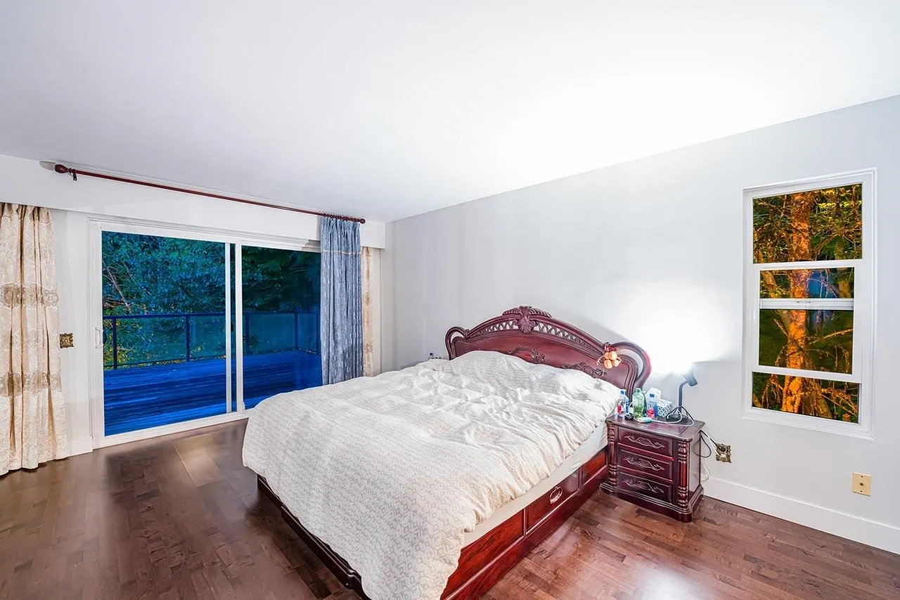1130 Groveland Court