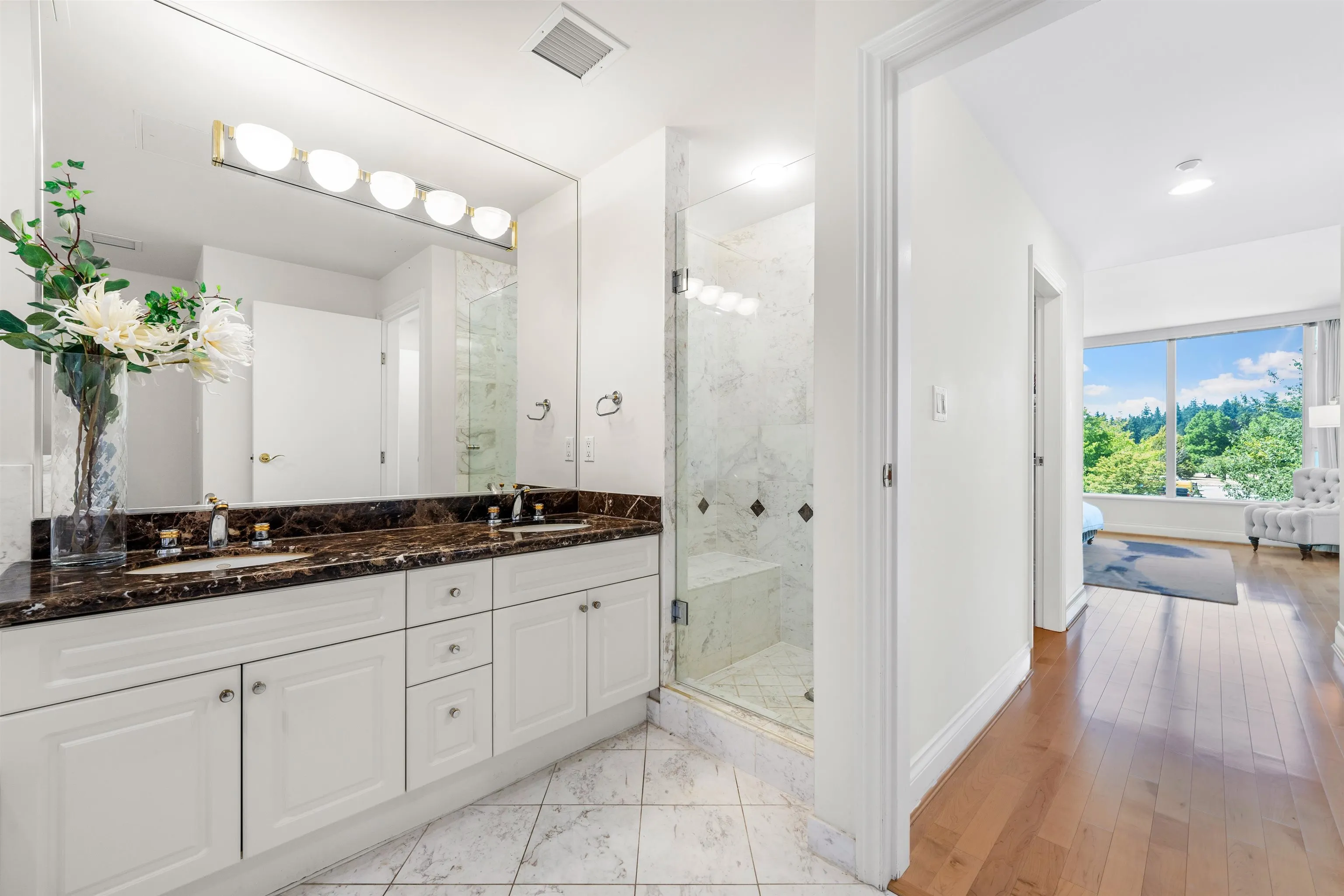 202 1777 Bayshore Drive