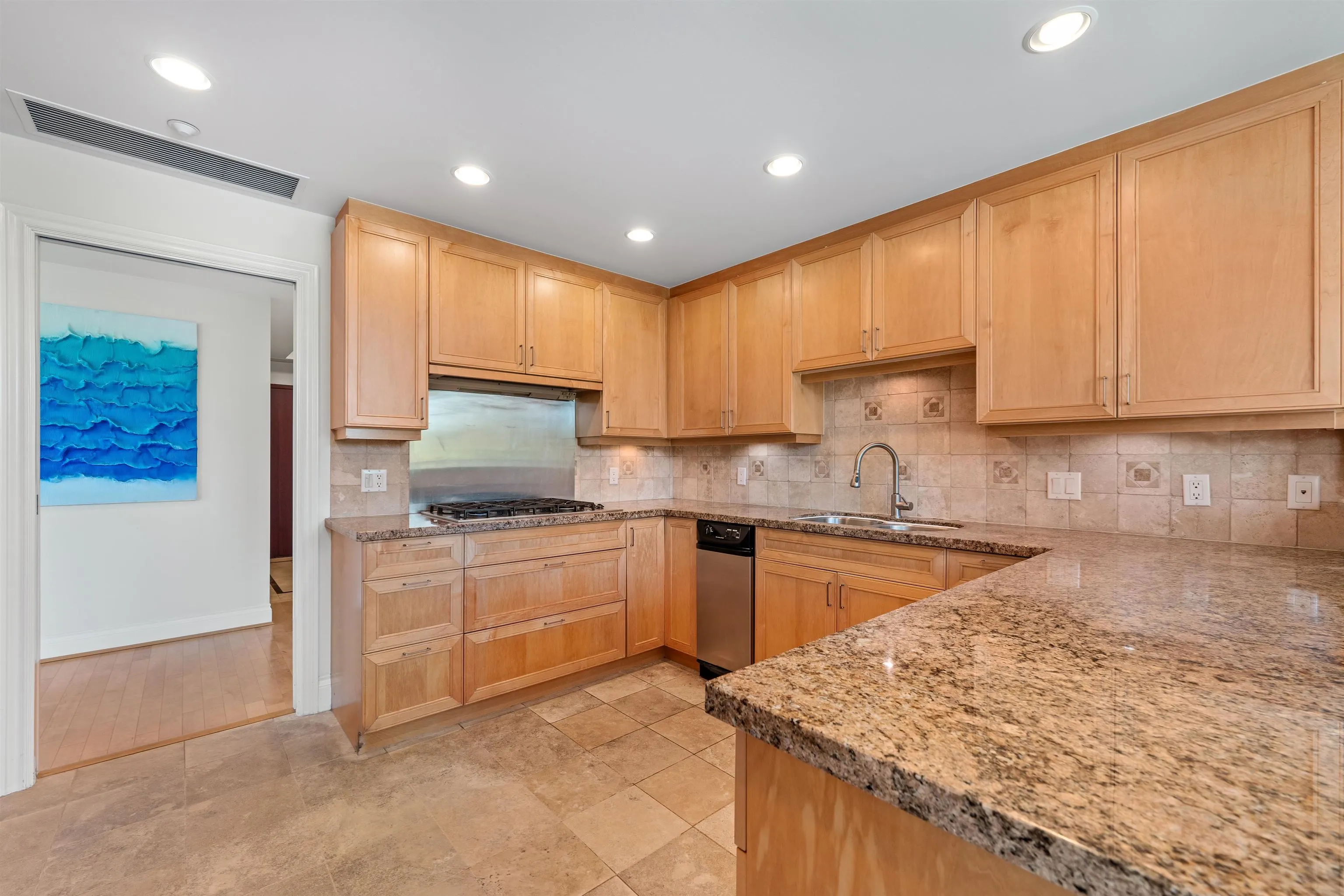 202 1777 Bayshore Drive