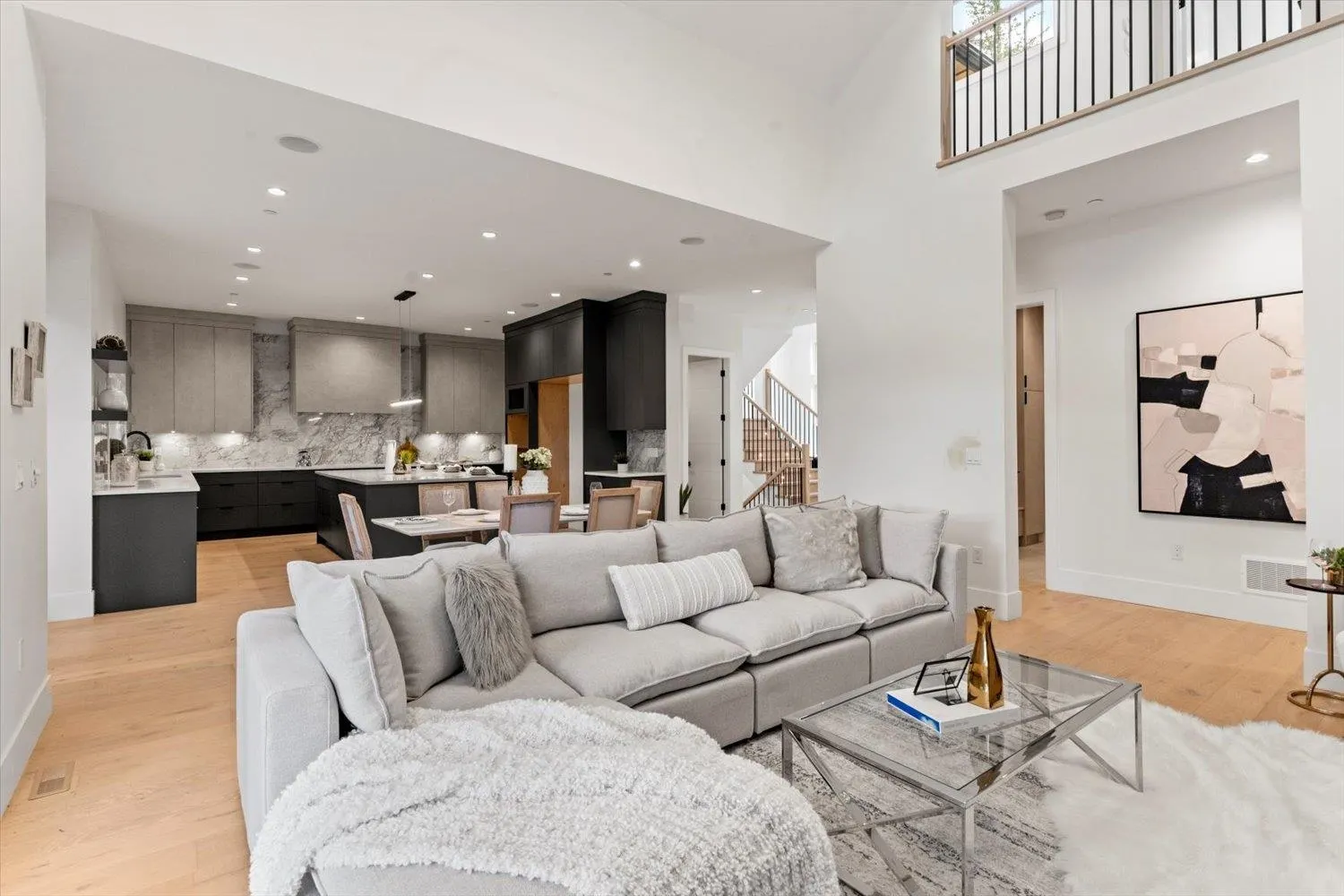 5506 Crimson Ridge