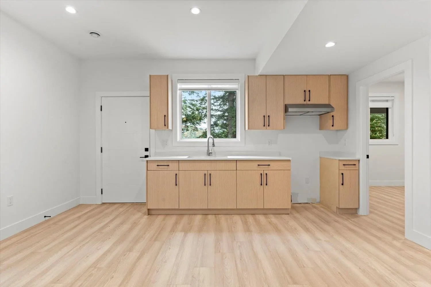 5506 Crimson Ridge