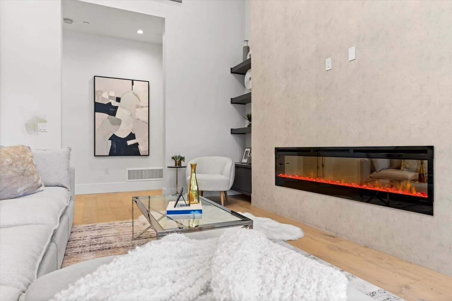 5506 Crimson Ridge