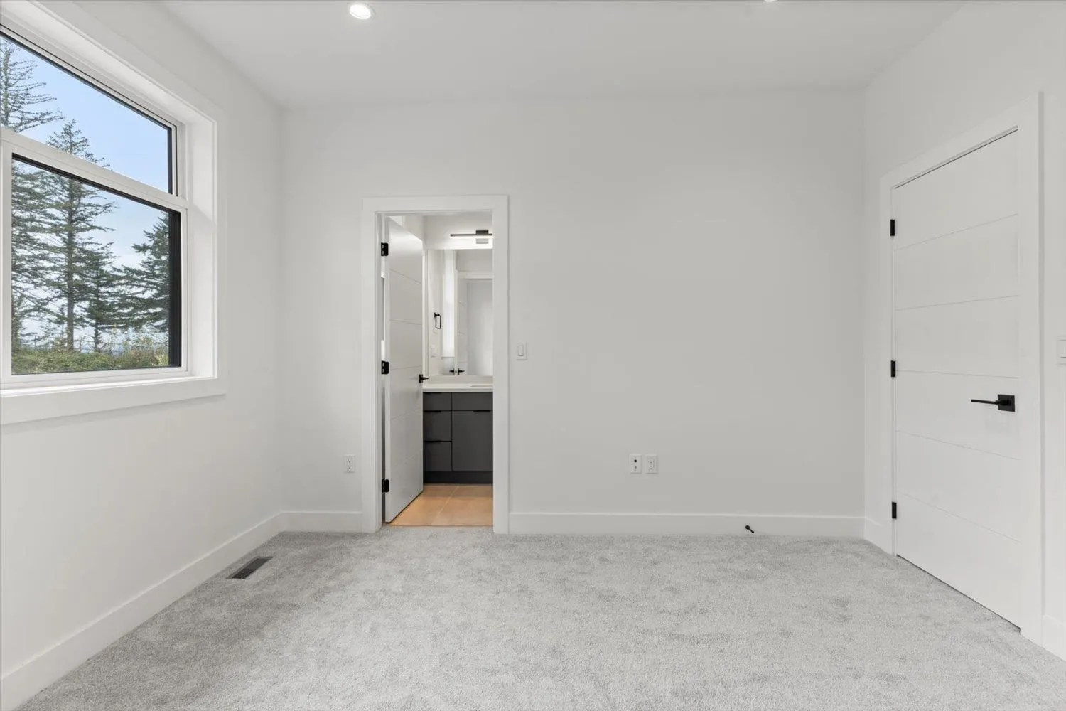 5506 Crimson Ridge