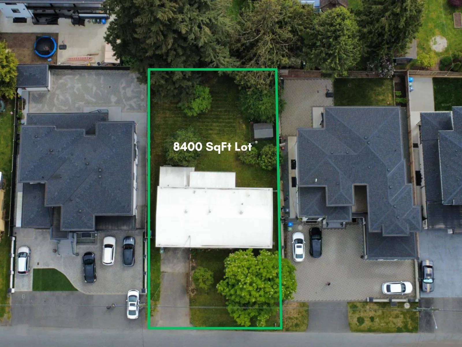 2136 Sherwood Crescent