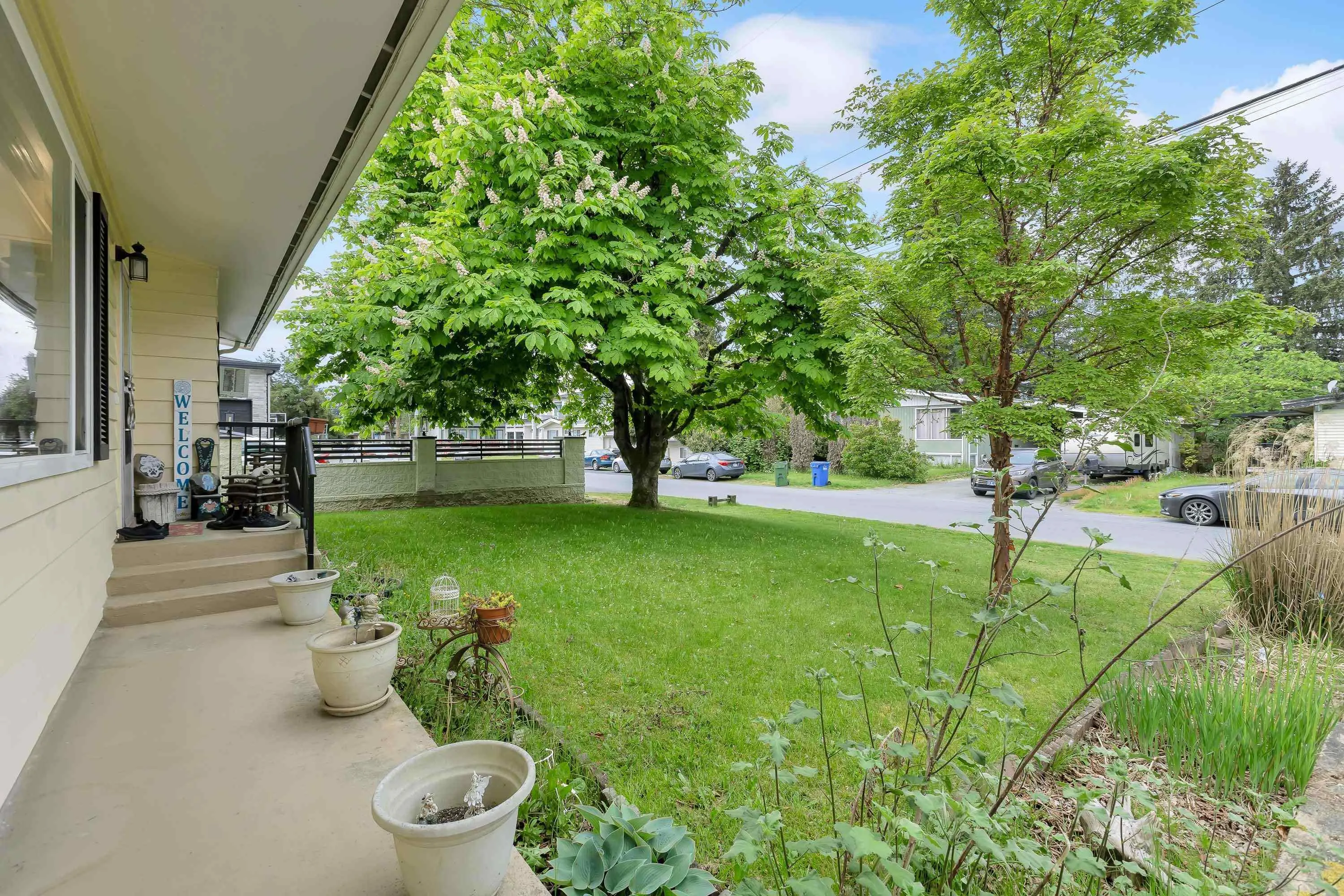 2136 Sherwood Crescent