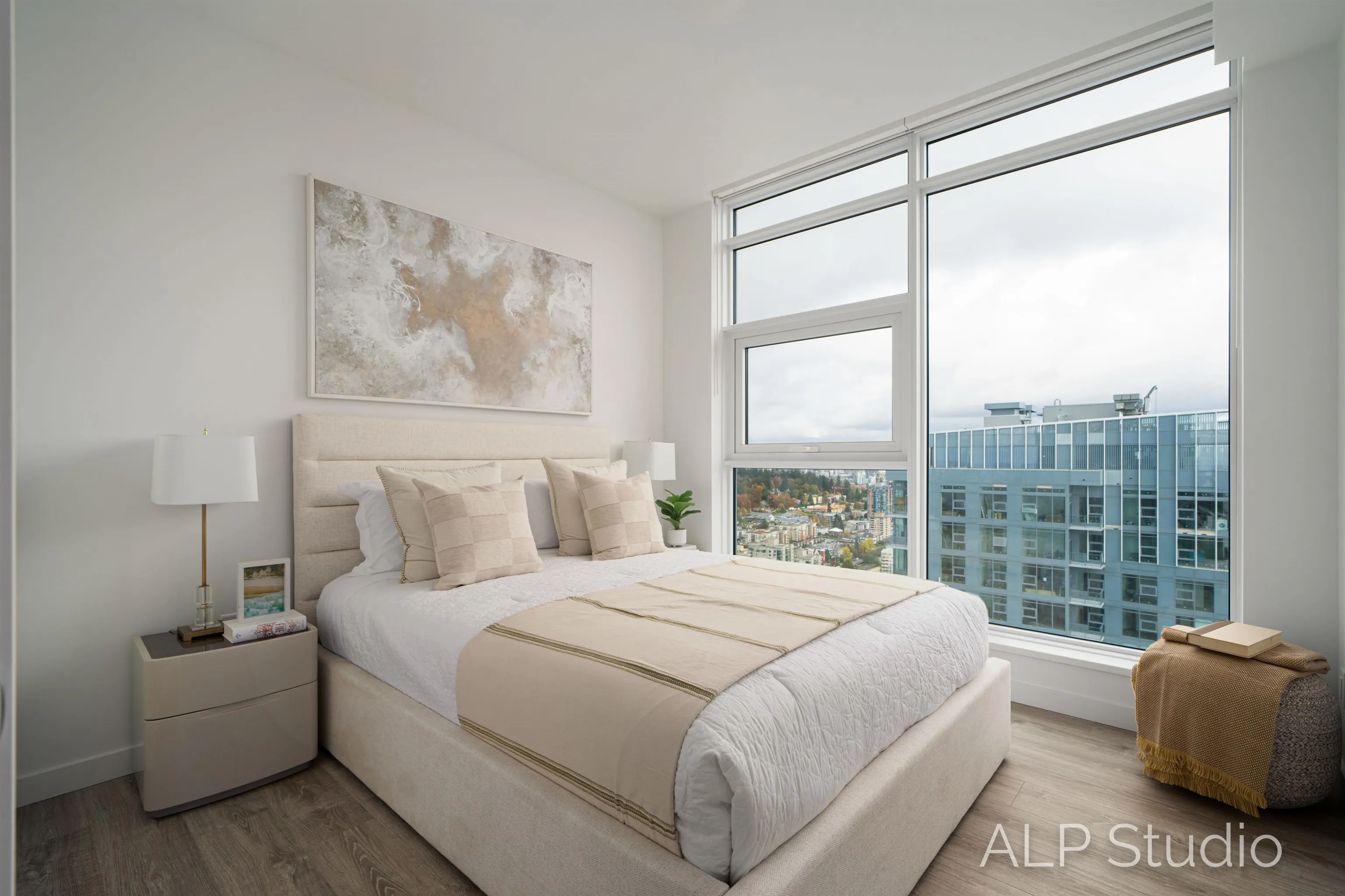 4405 680 Quayside Drive