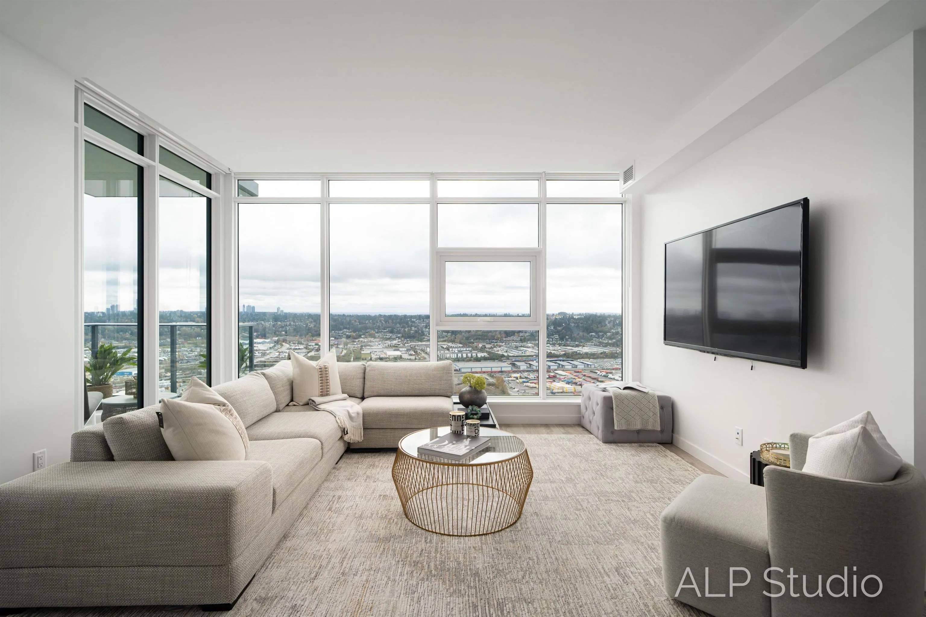 4405 680 Quayside Drive