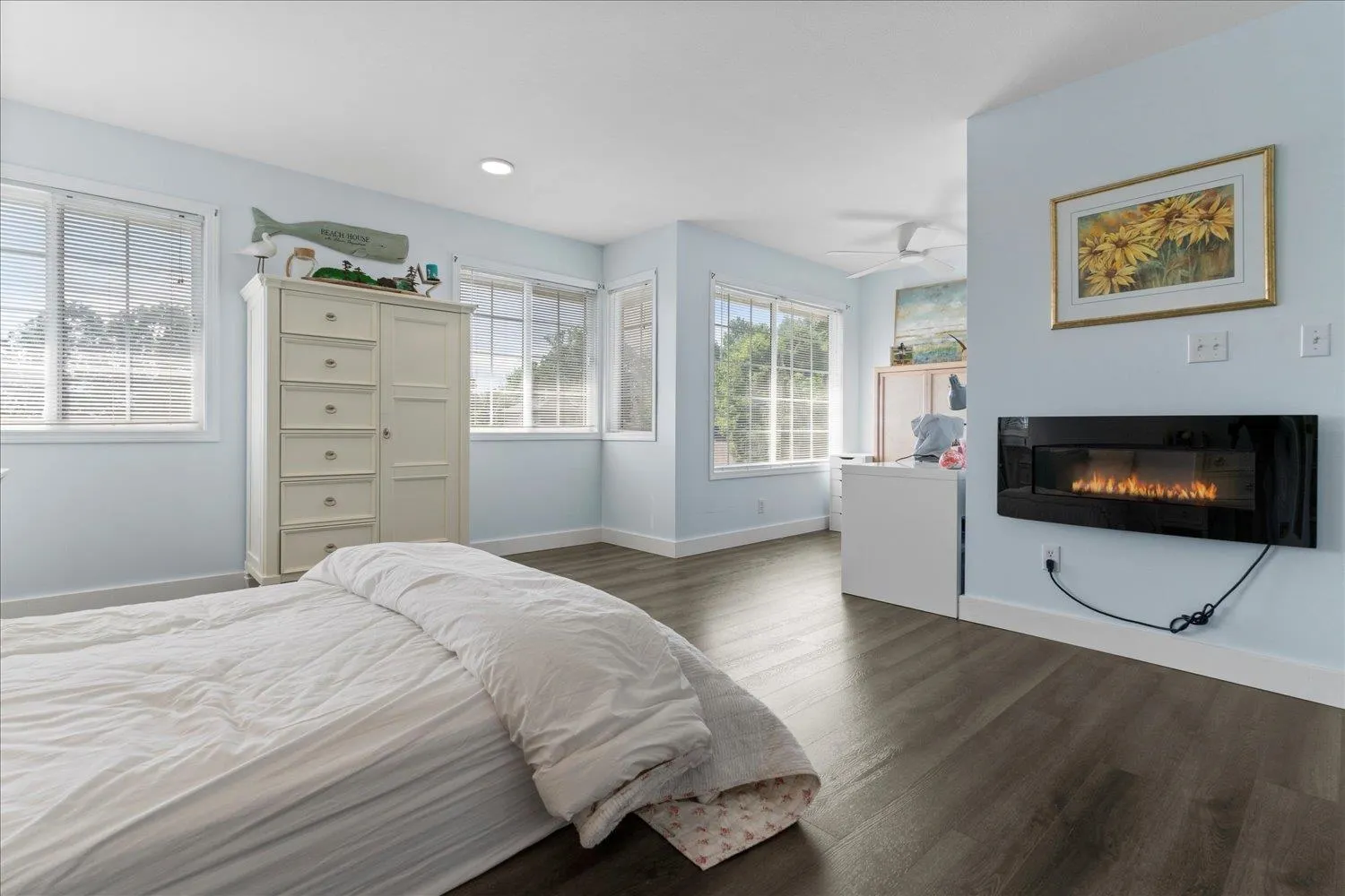 8657 Sunburst Place