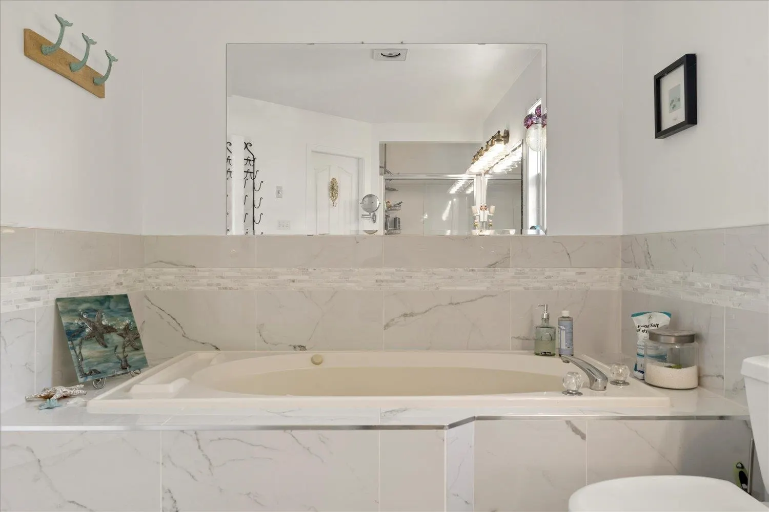 8657 Sunburst Place
