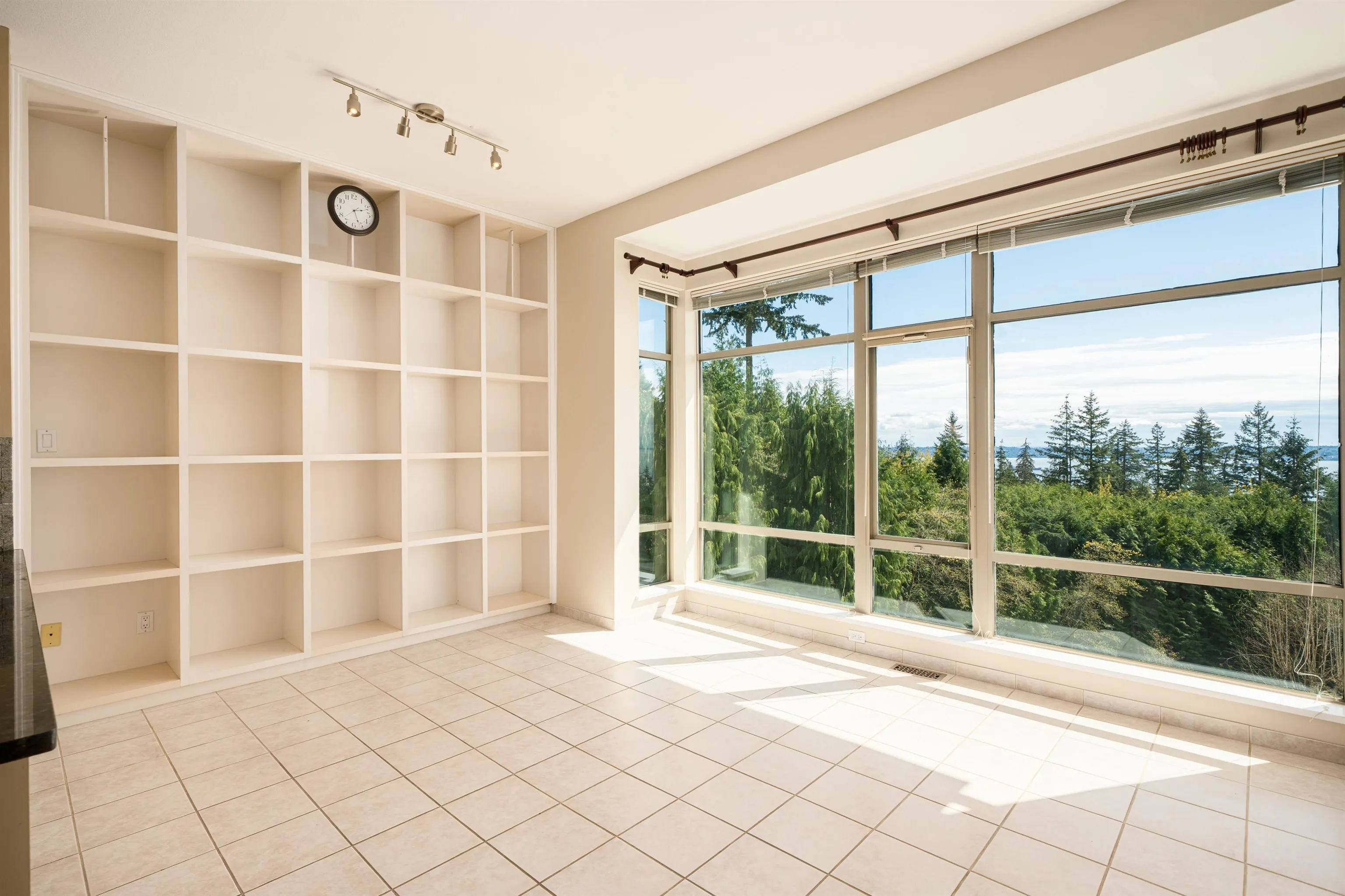 3112 Deer Ridge Drive
