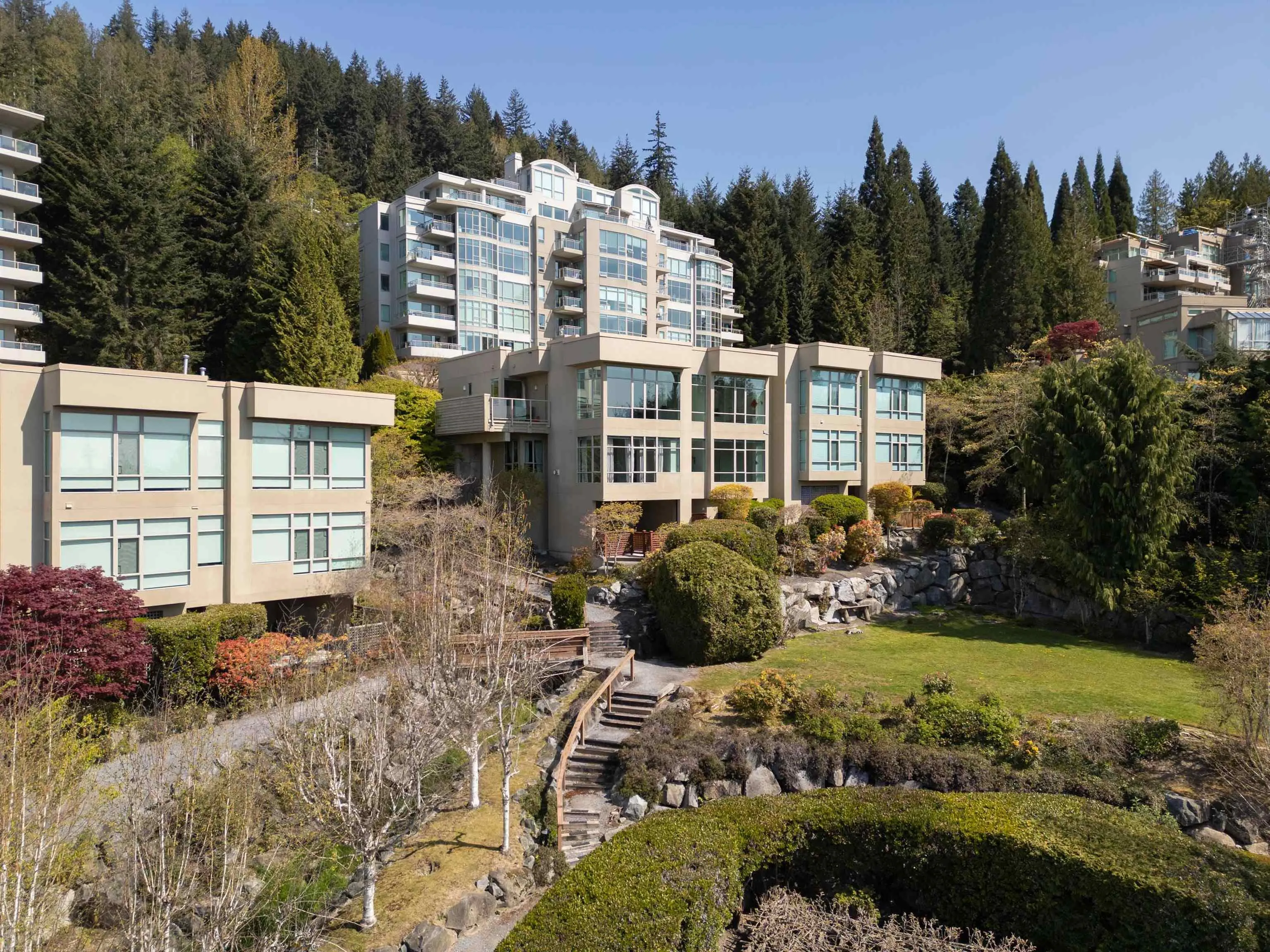 3112 Deer Ridge Drive