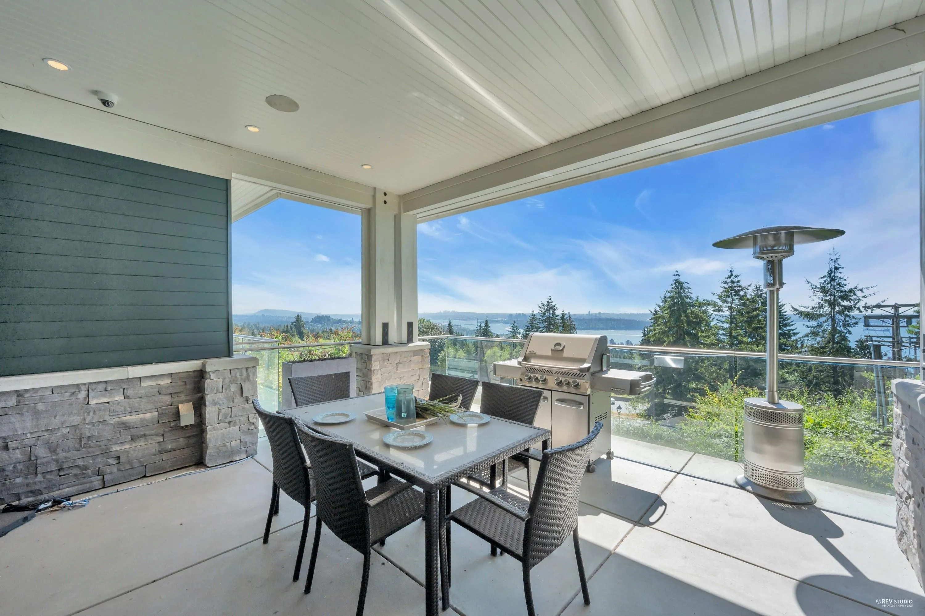 2101 Union Court