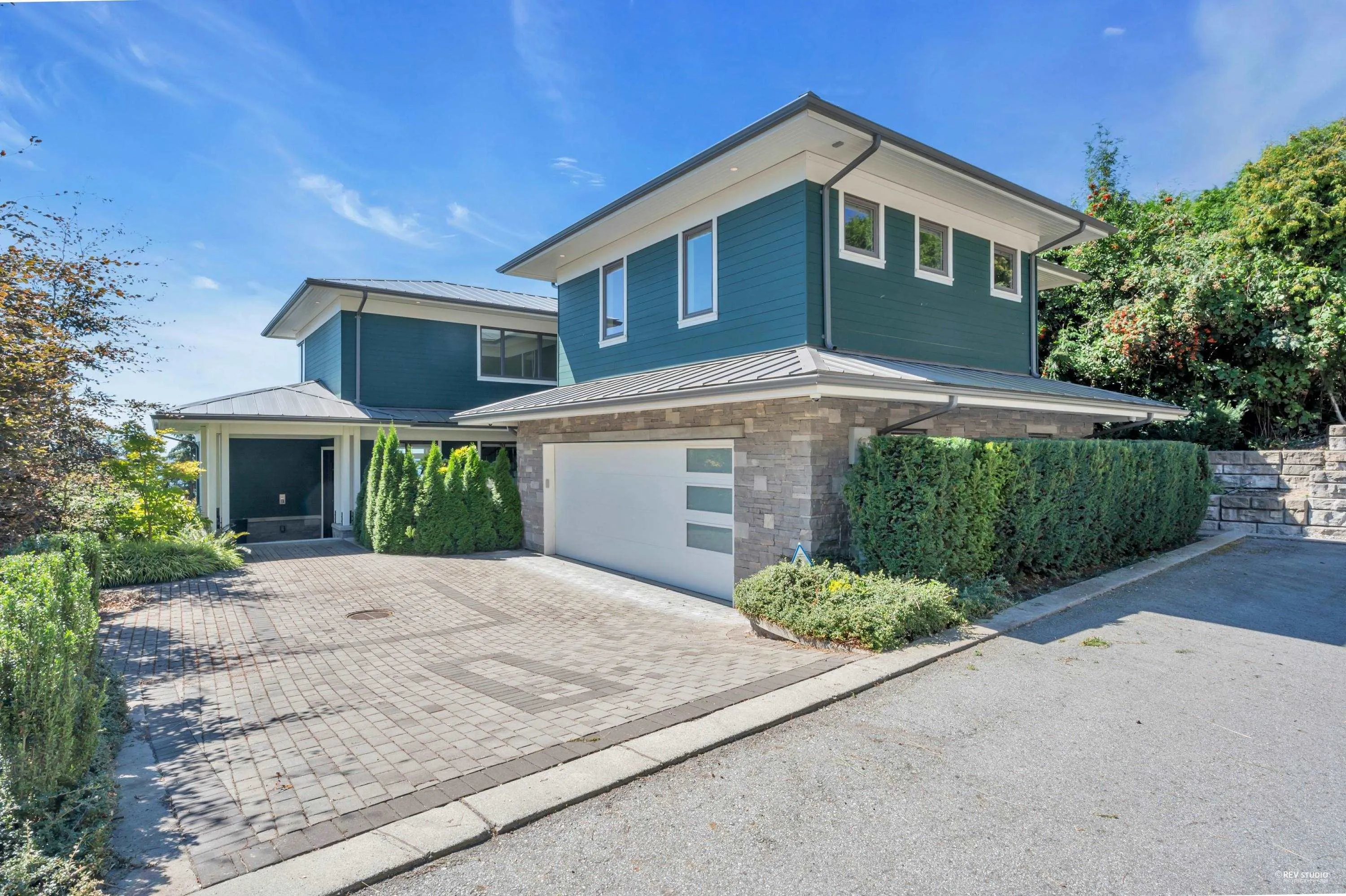 2101 Union Court
