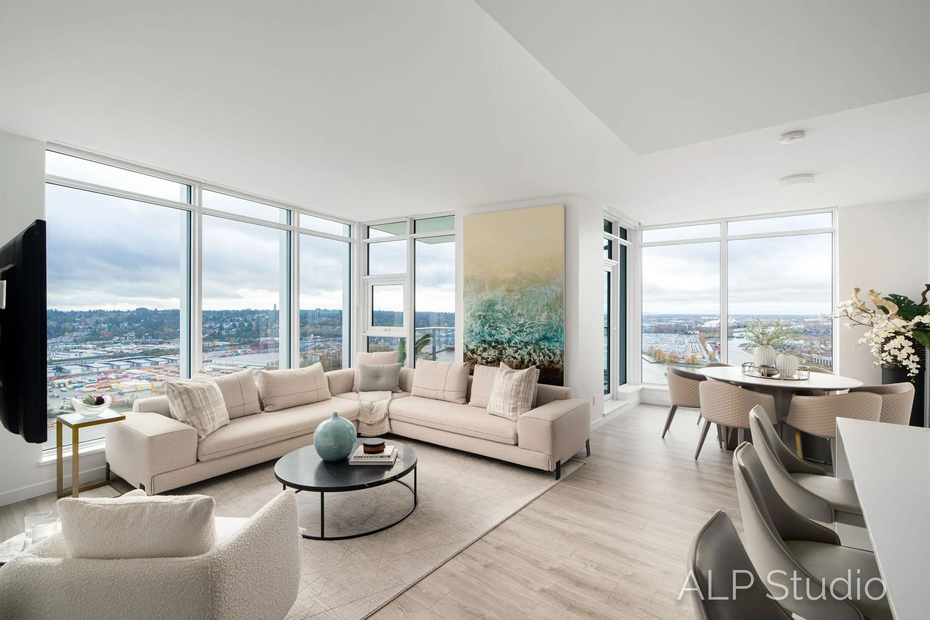 3708 680 Quayside Drive